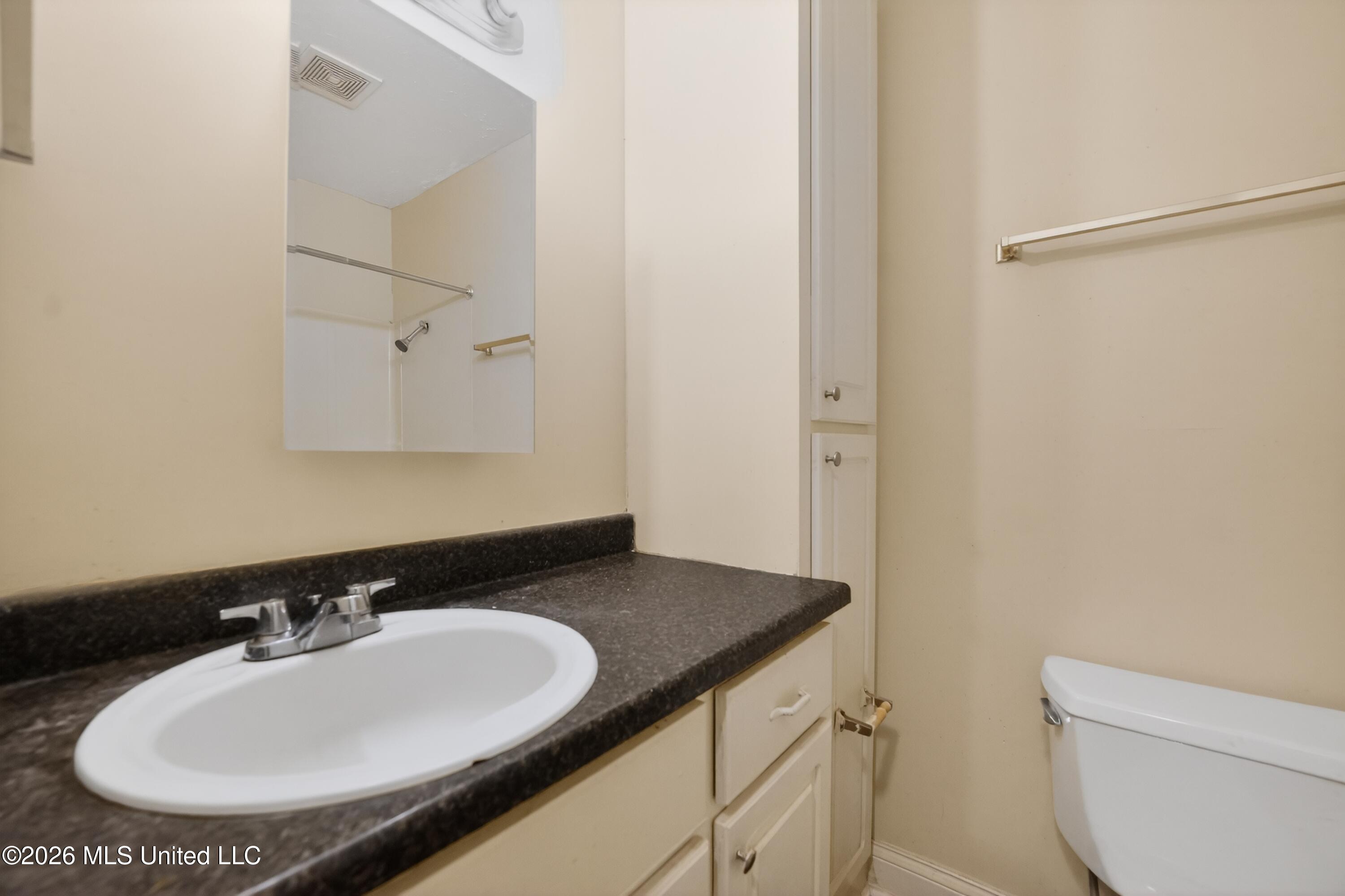 150 Hayes Drive Property Photo 43