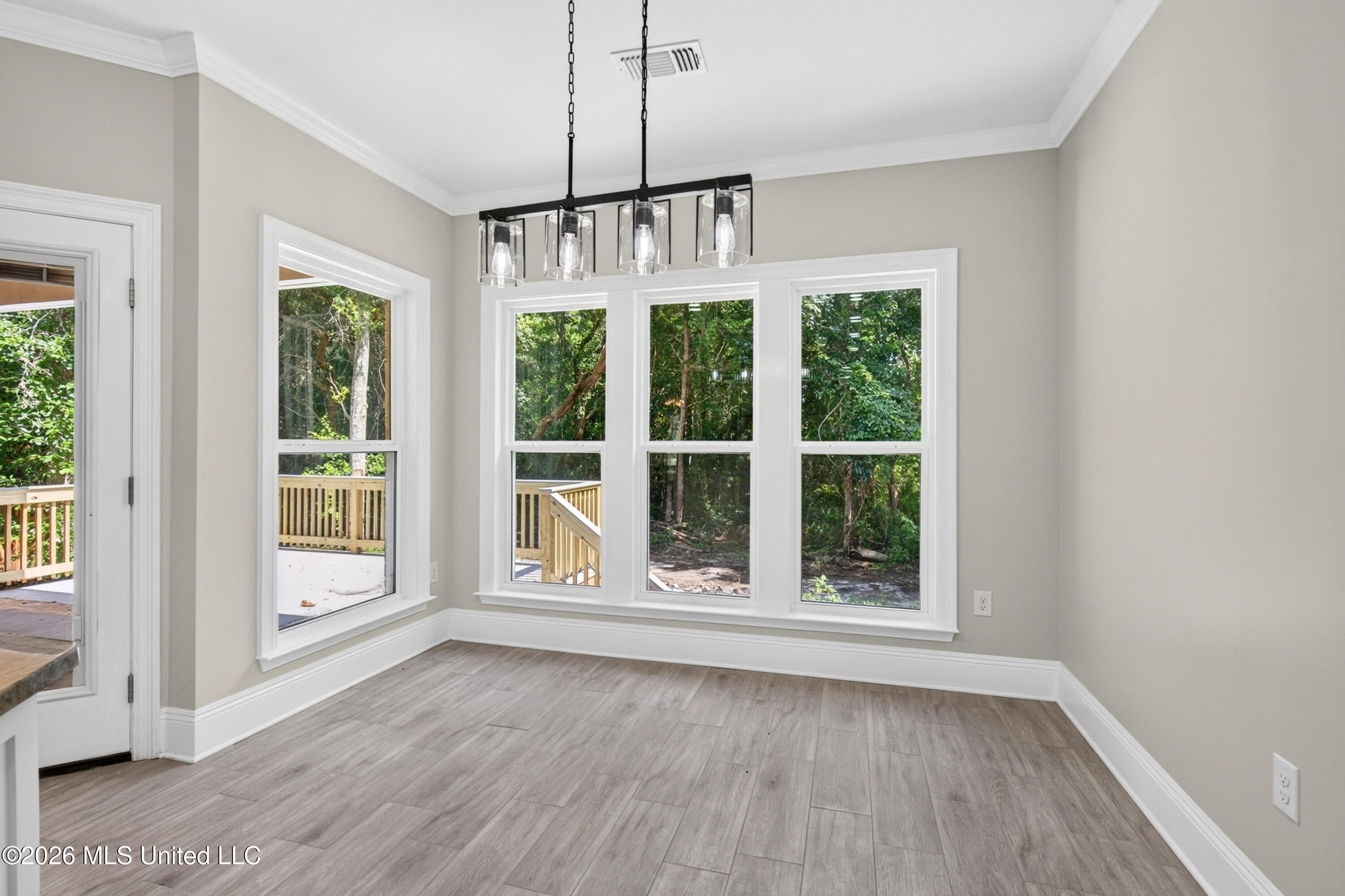 8913 Mermaid Avenue Property Photo 8