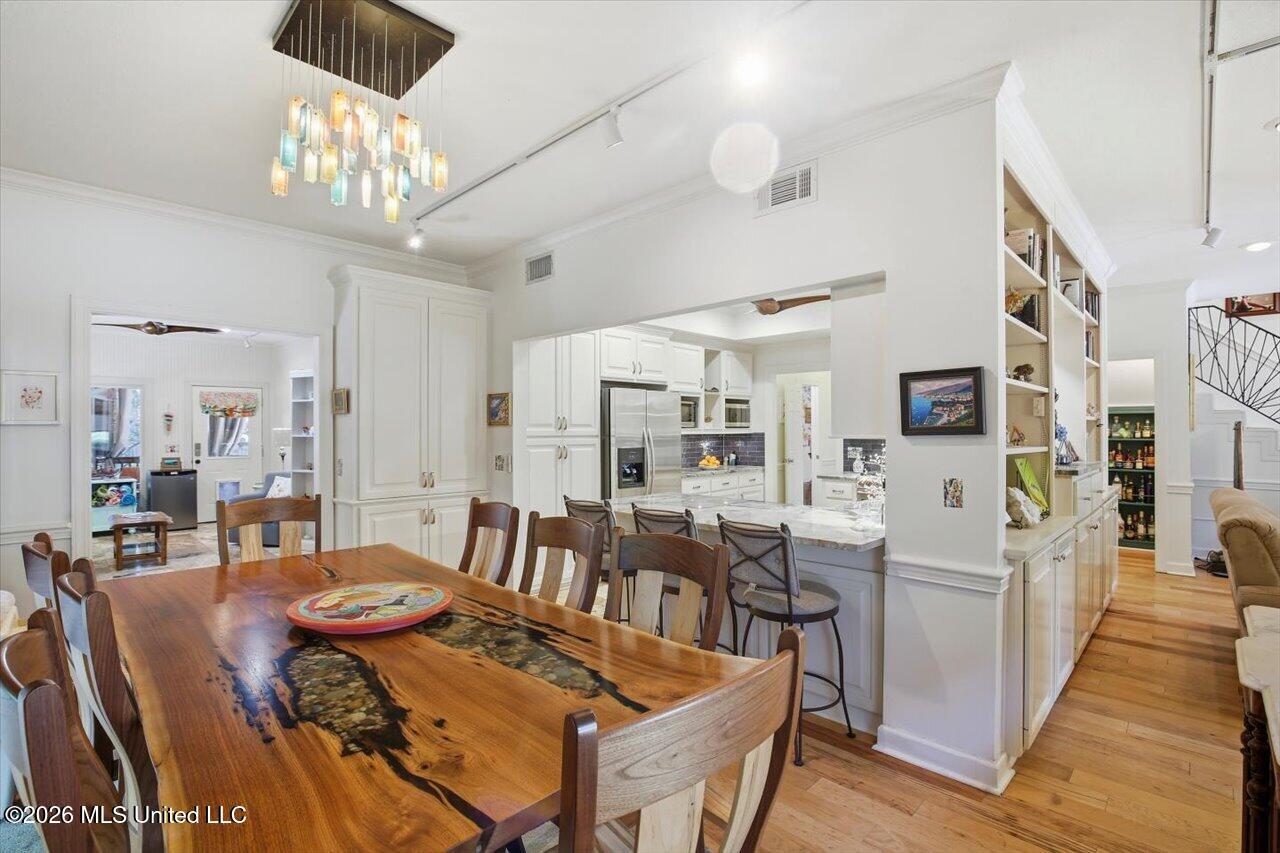 135 Winter Teal Place Property Photo 10