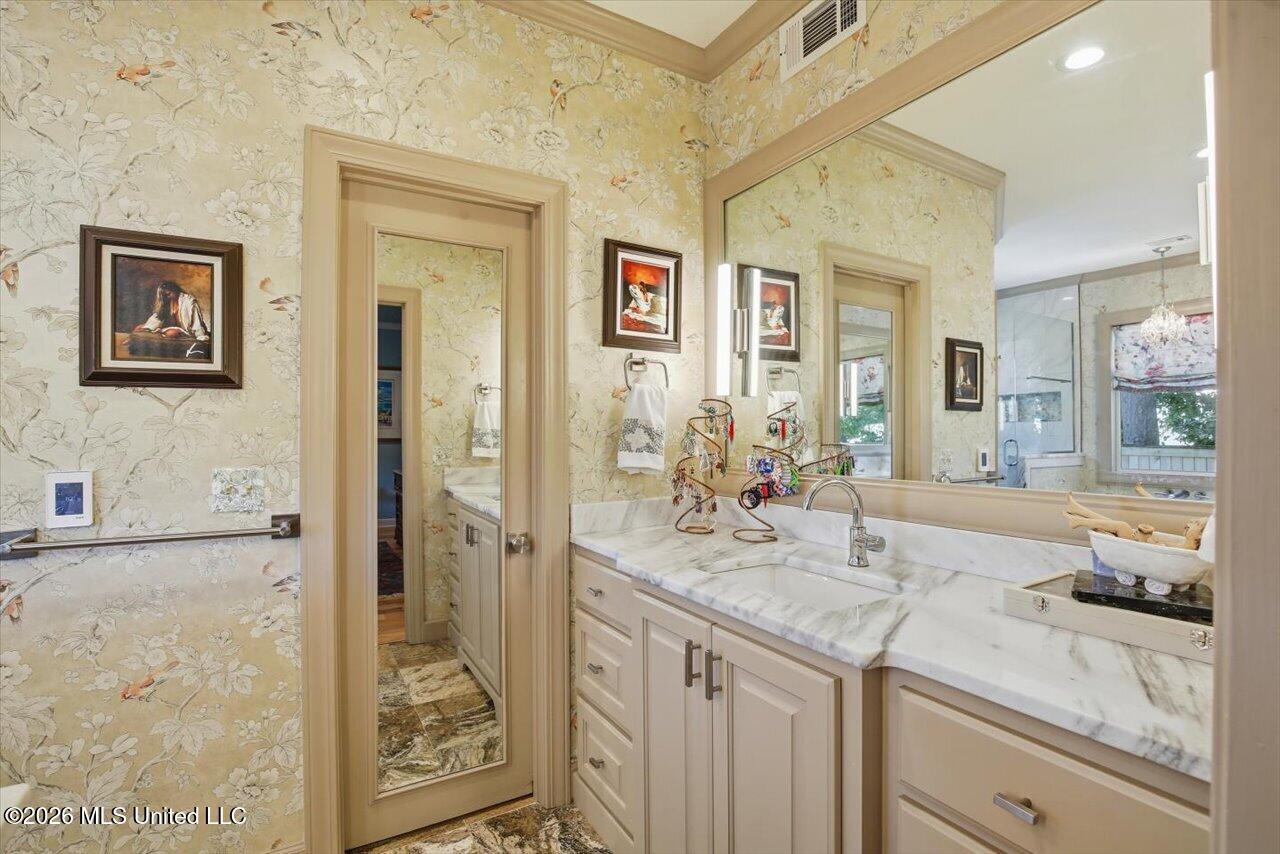 135 Winter Teal Place Property Photo 28