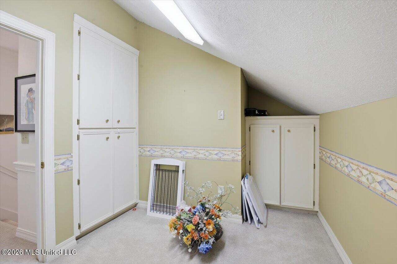 135 Winter Teal Place Property Photo 44