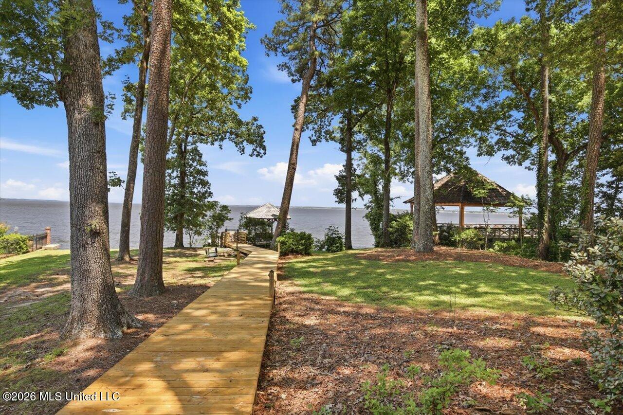 135 Winter Teal Place Property Photo 55