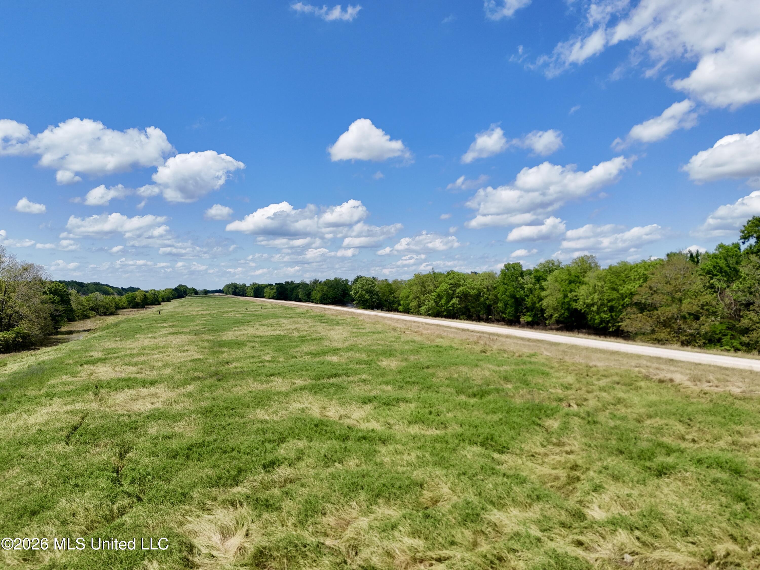 00002 Levee Maintenance Road Property Photo 8