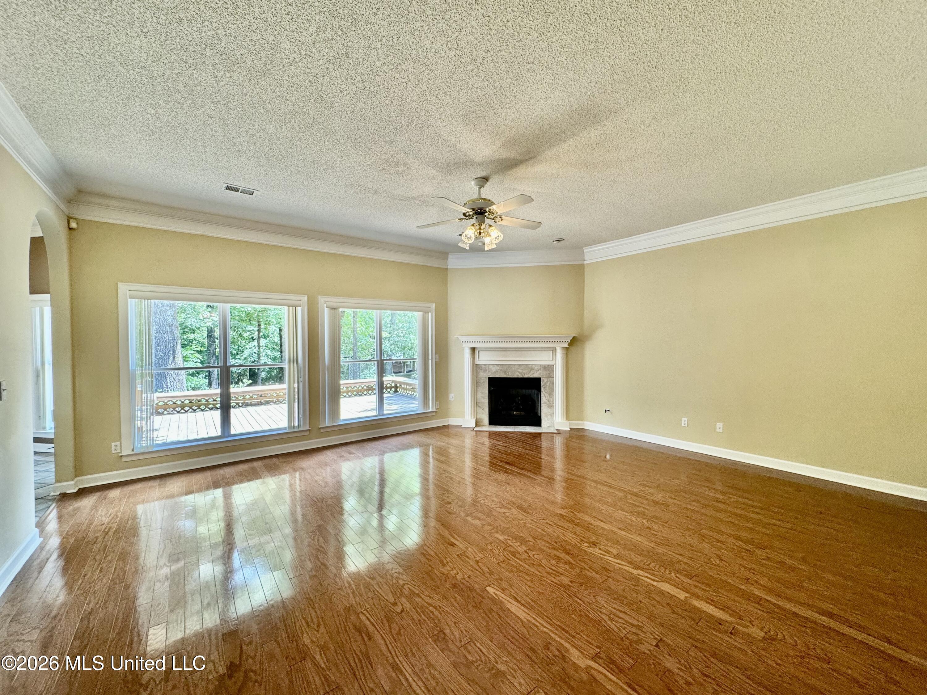 4600 Chalice Drive Property Photo 6