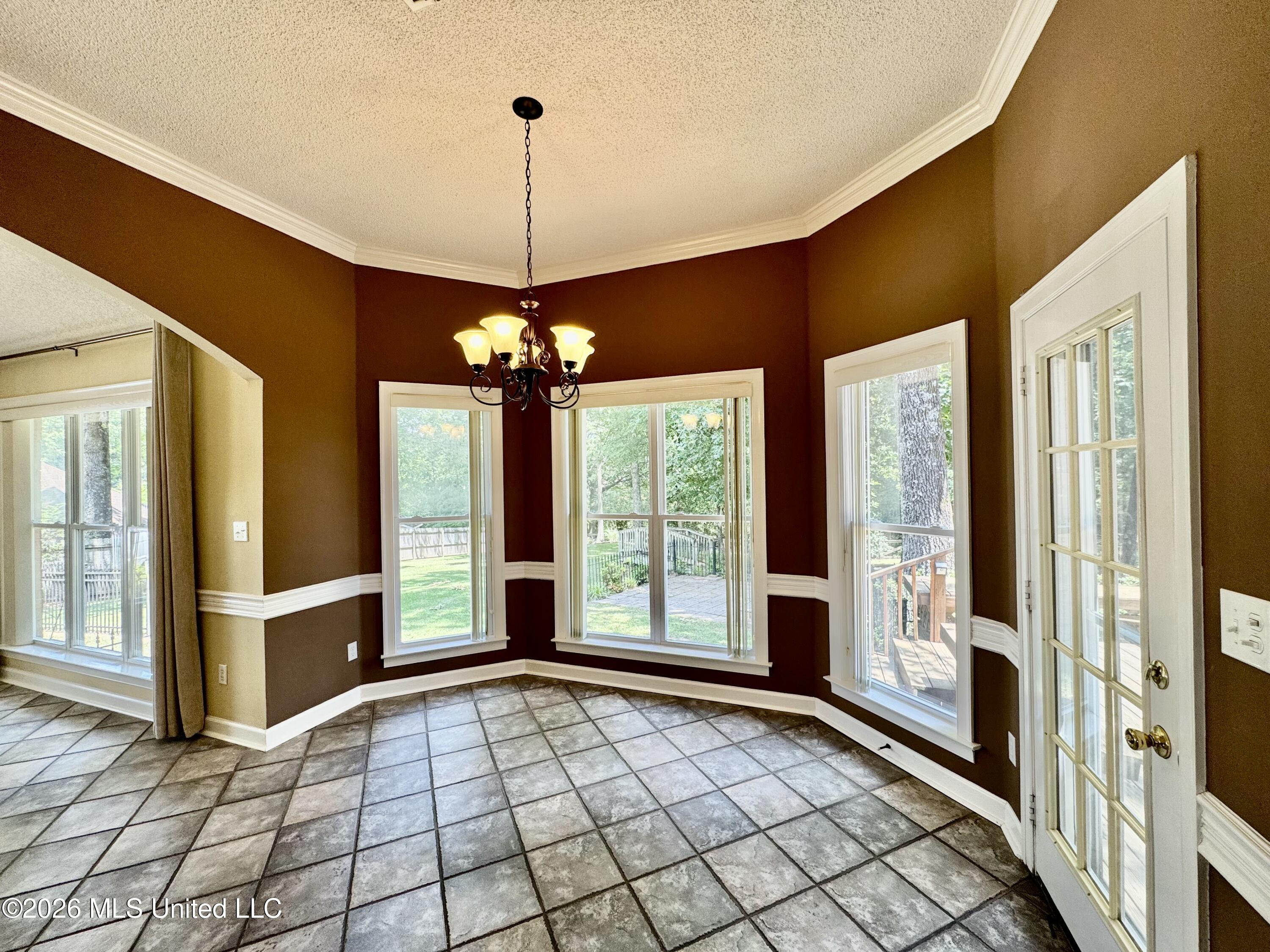 4600 Chalice Drive Property Photo 10