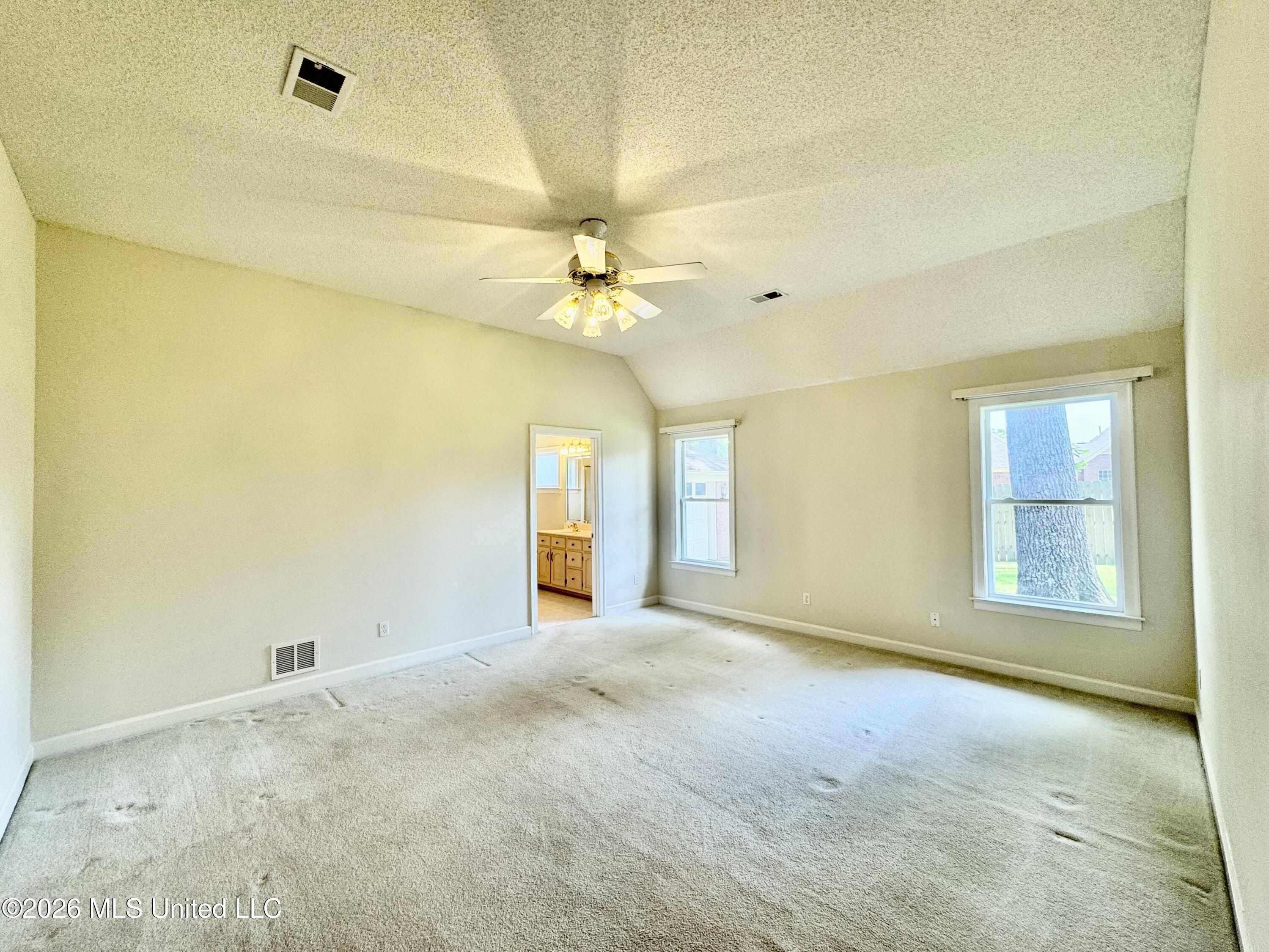 4600 Chalice Drive Property Photo 14