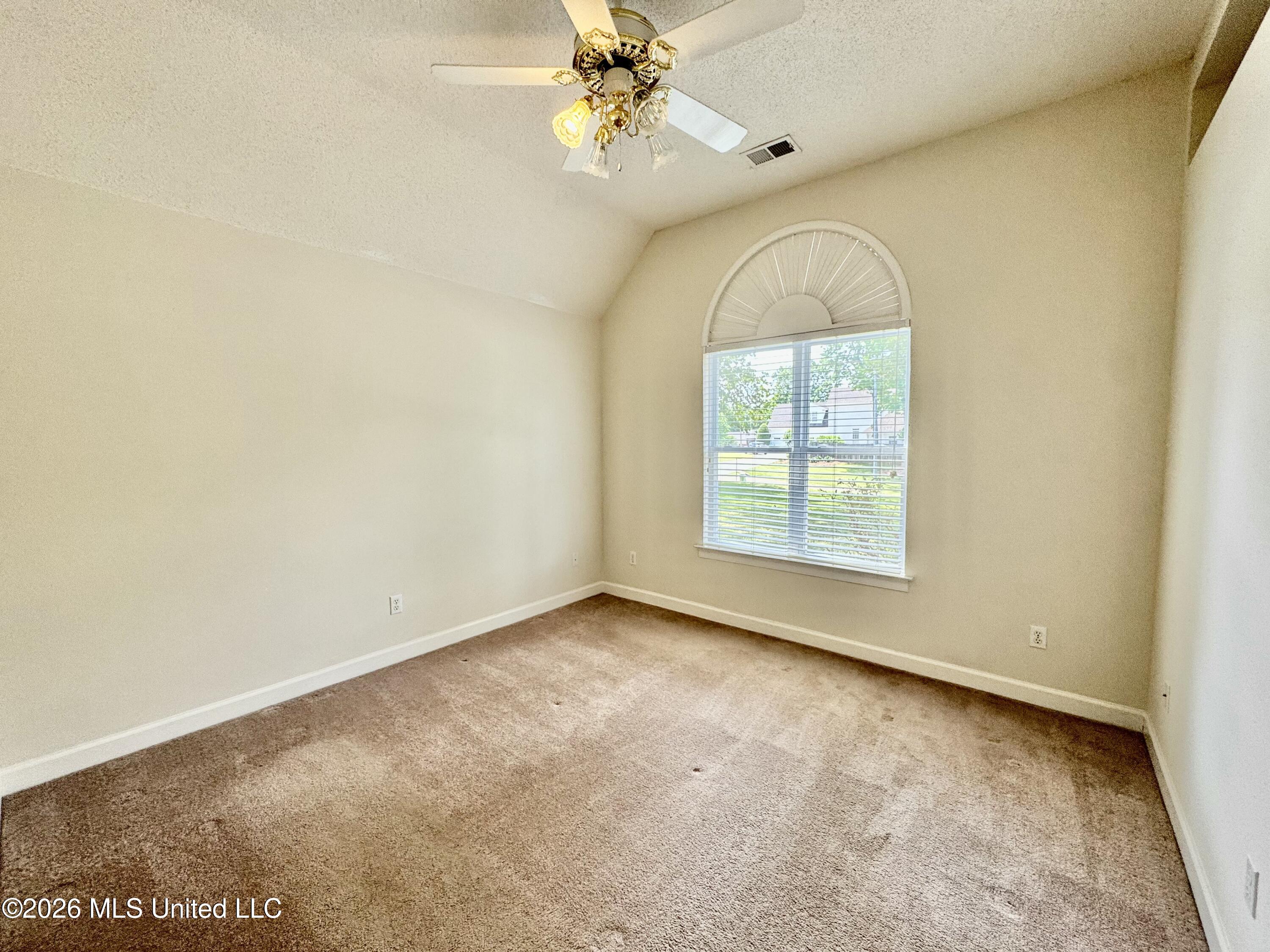 4600 Chalice Drive Property Photo 18