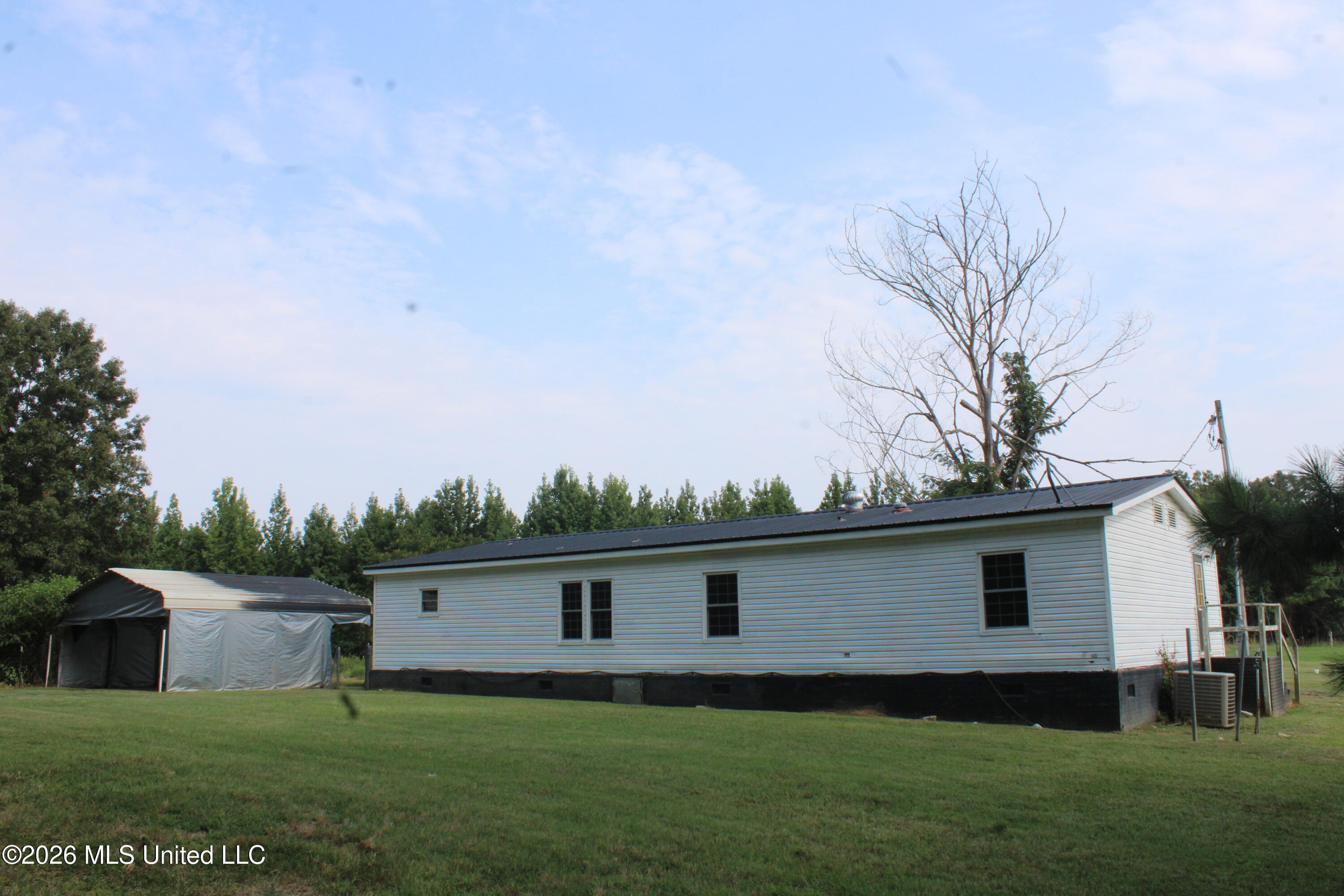 1660 Candy Owens Road Property Photo 6