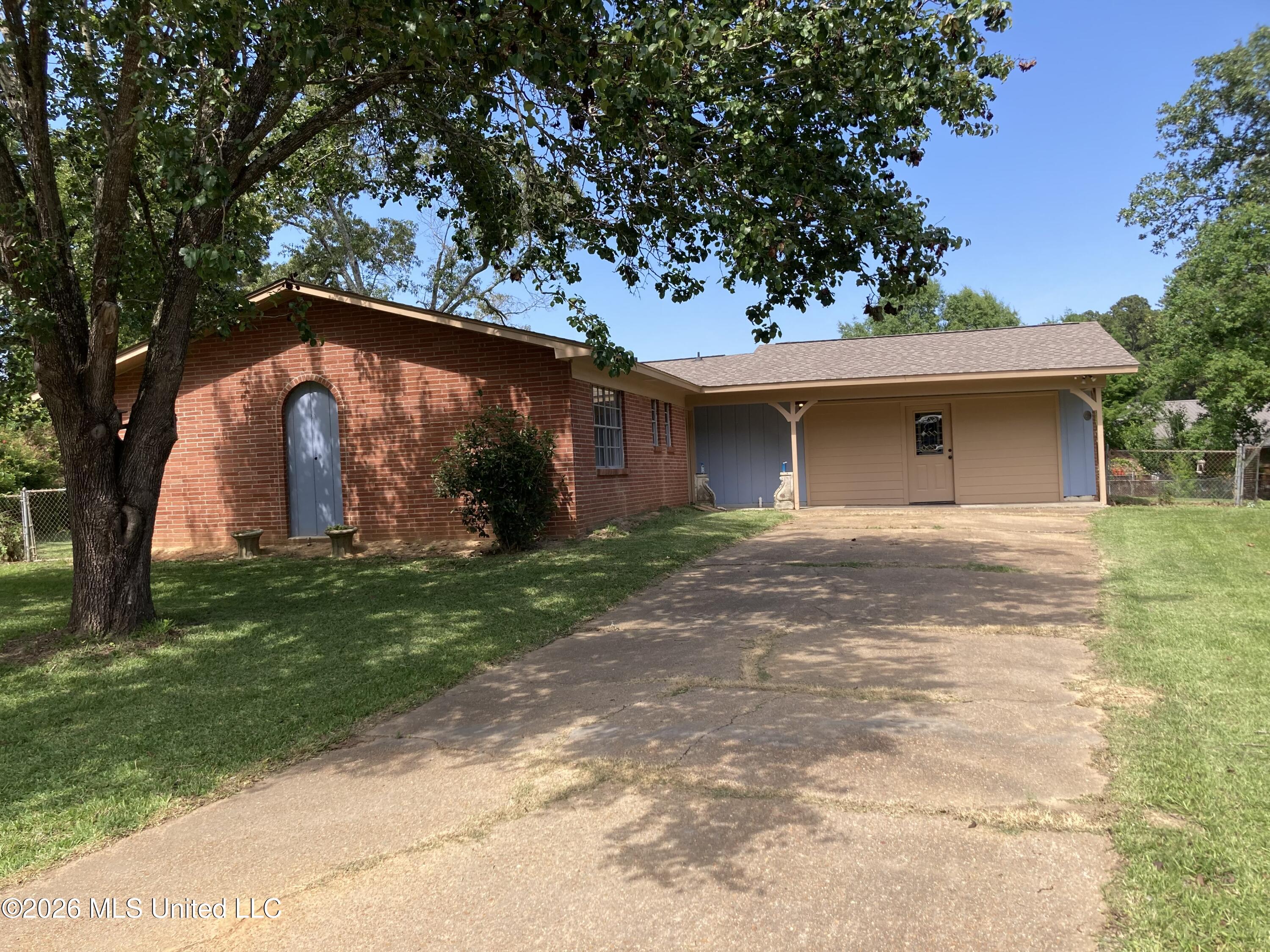 110 Bingo Circle Property Photo 1