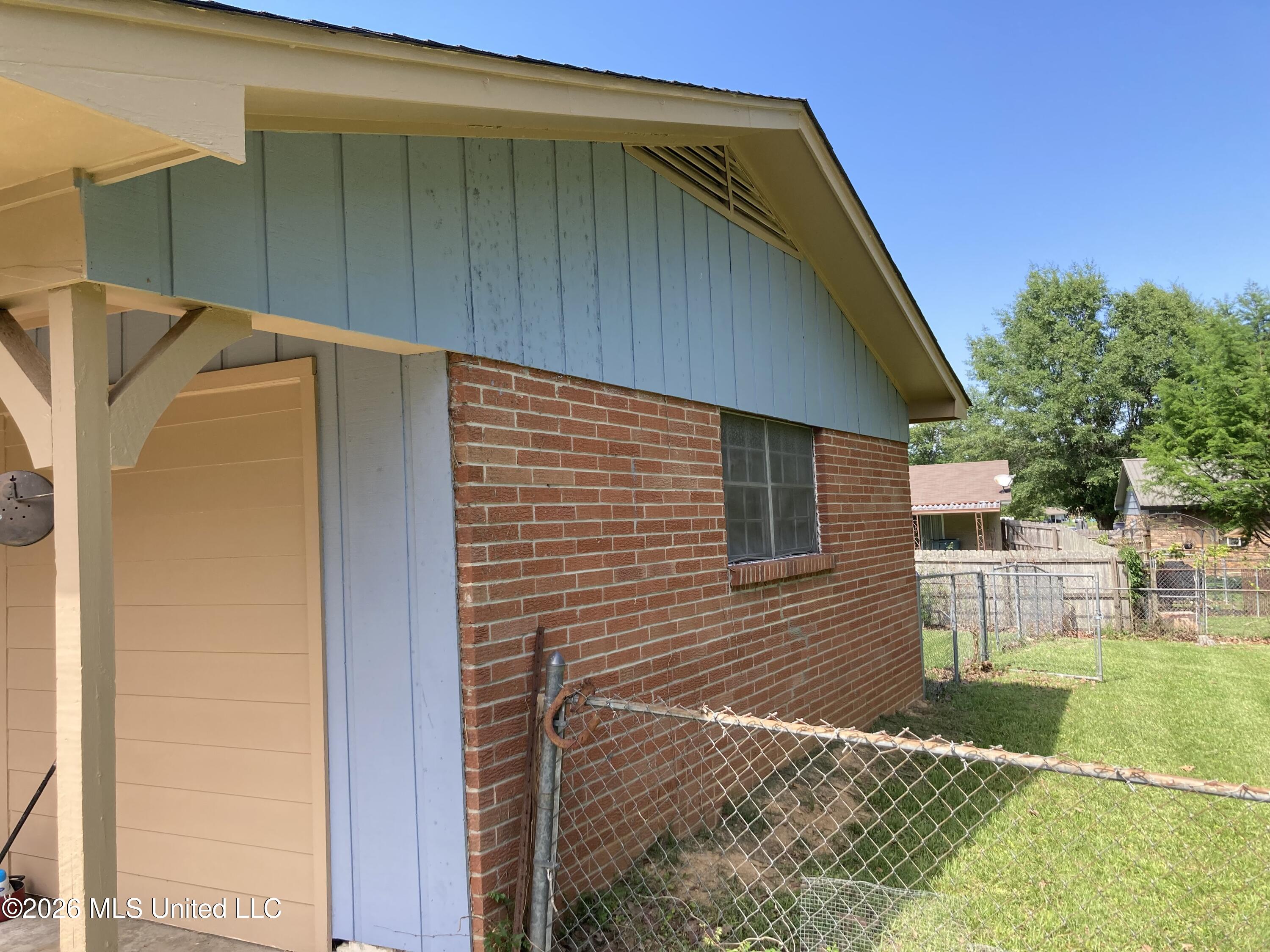 110 Bingo Circle Property Photo 4