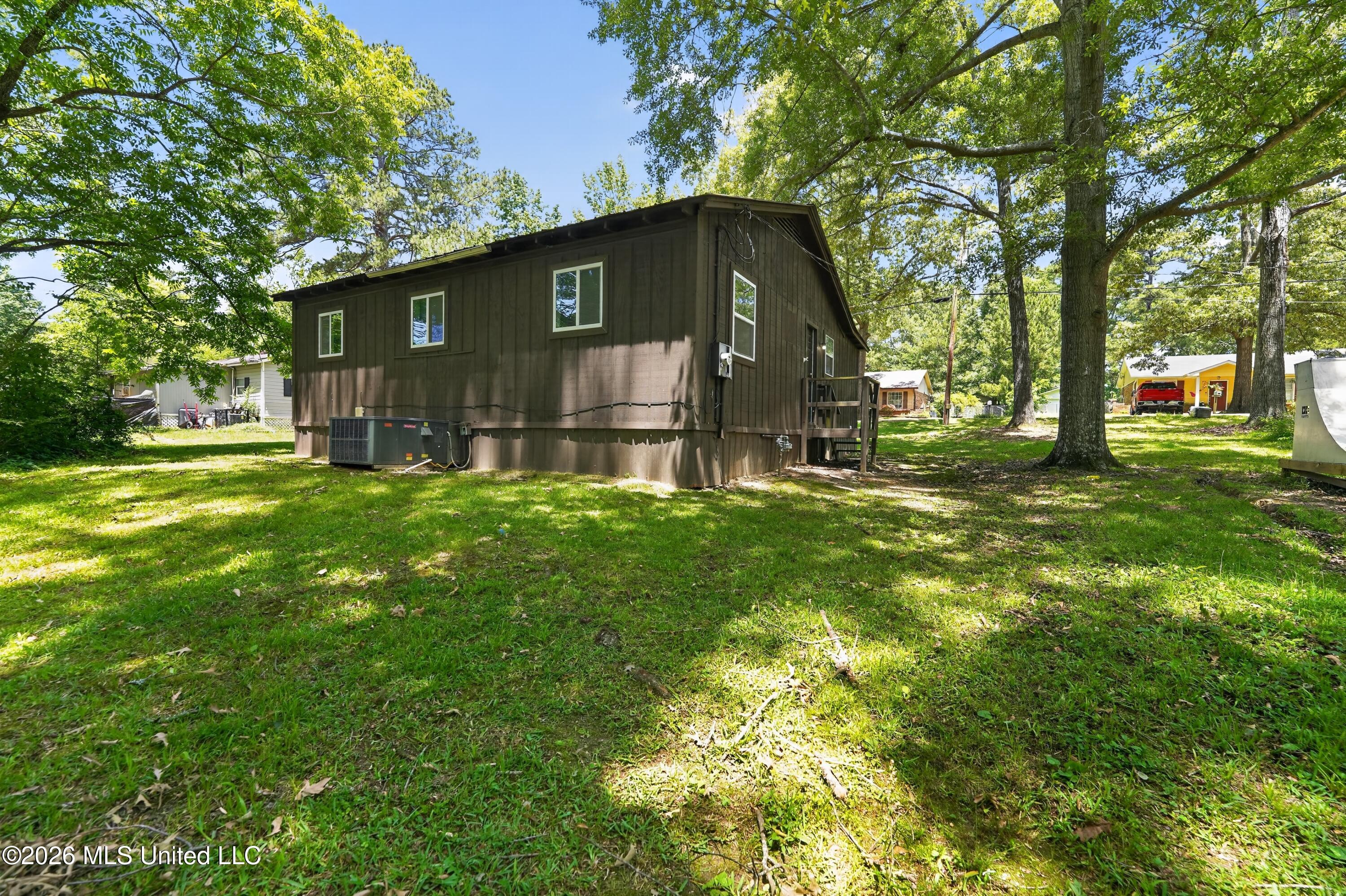 119 Martin Road Property Photo 3