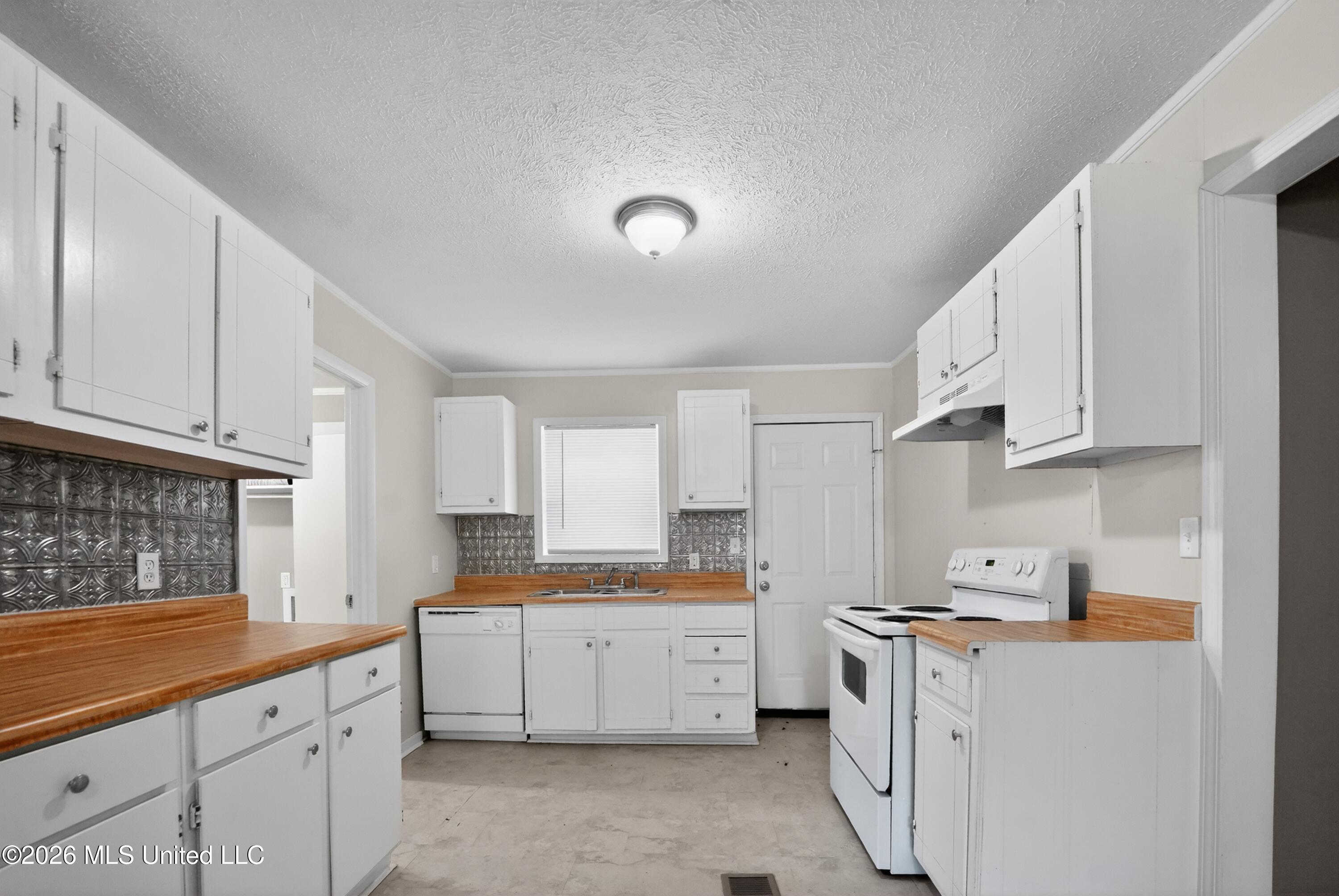119 Martin Road Property Photo 17