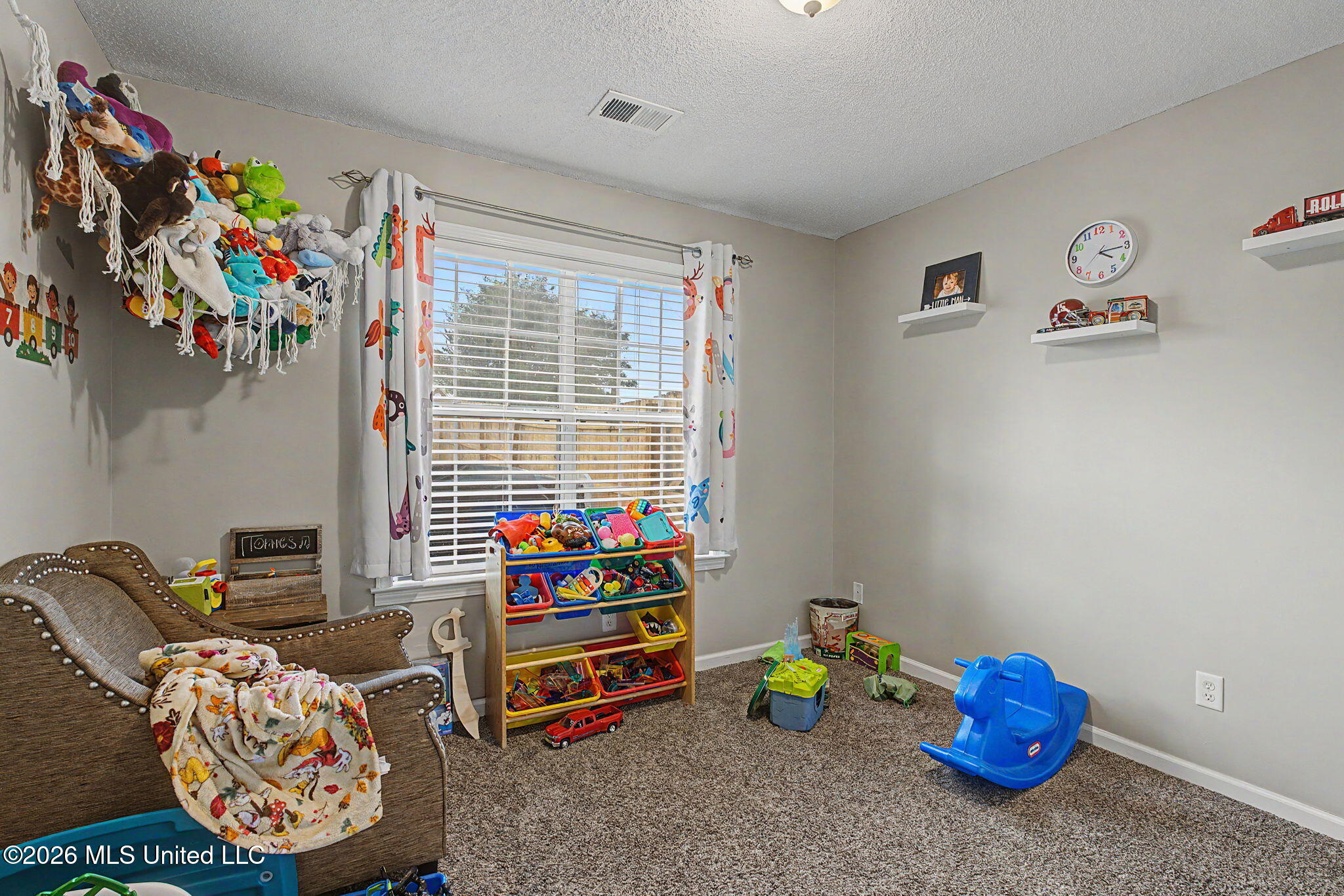 1262 Greenwich Drive Property Photo 17
