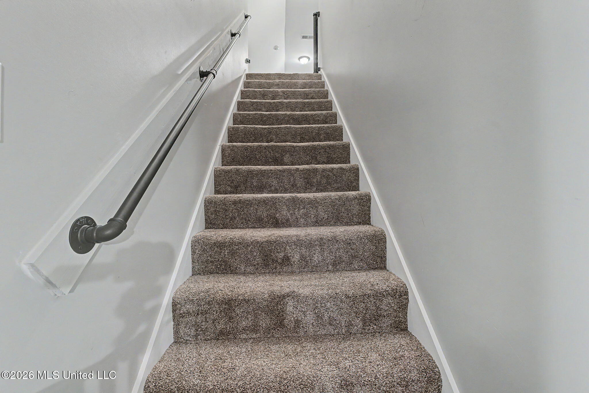 1262 Greenwich Drive Property Photo 20