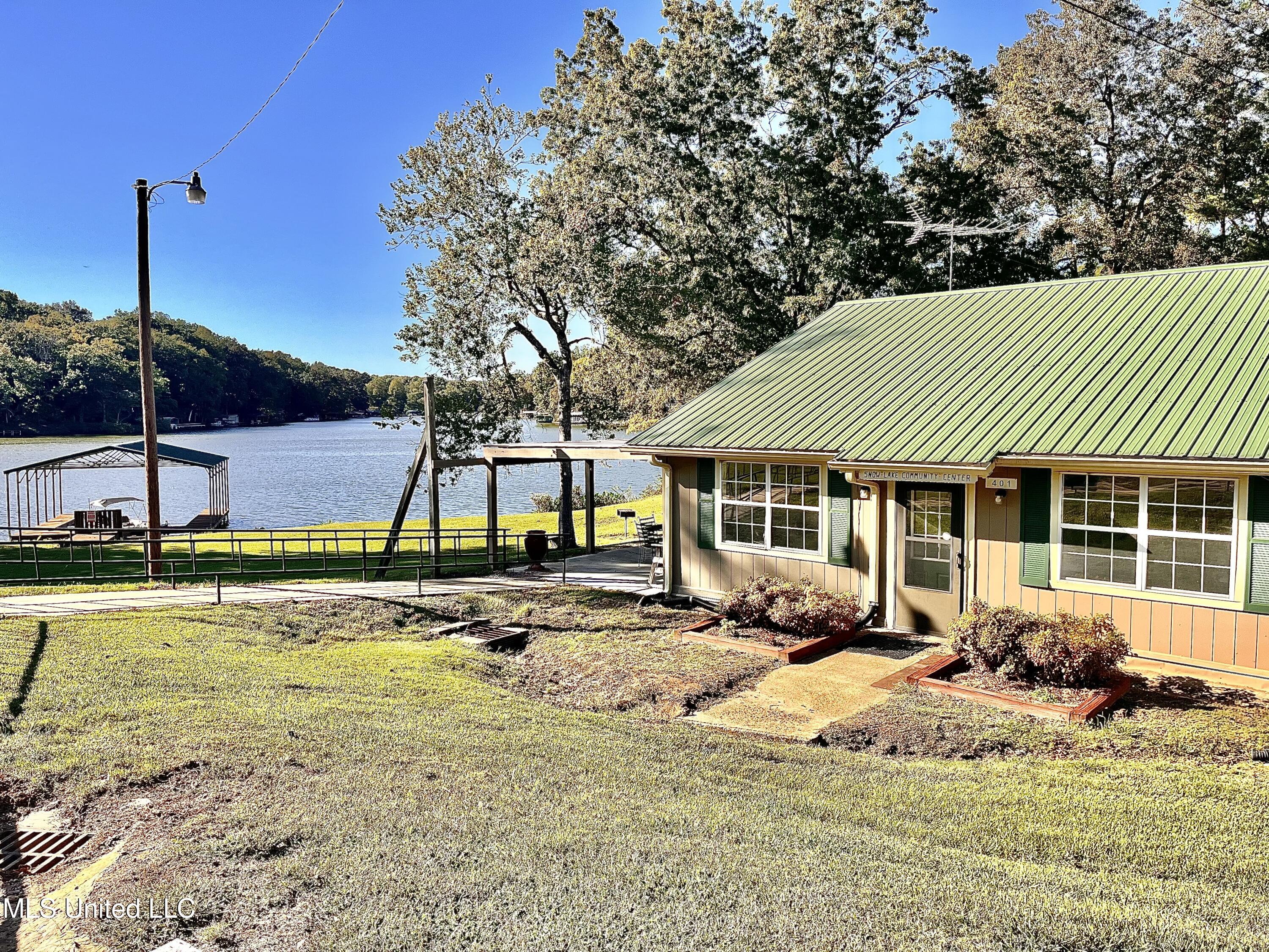 0 Snow Lake Drive Property Photo 11
