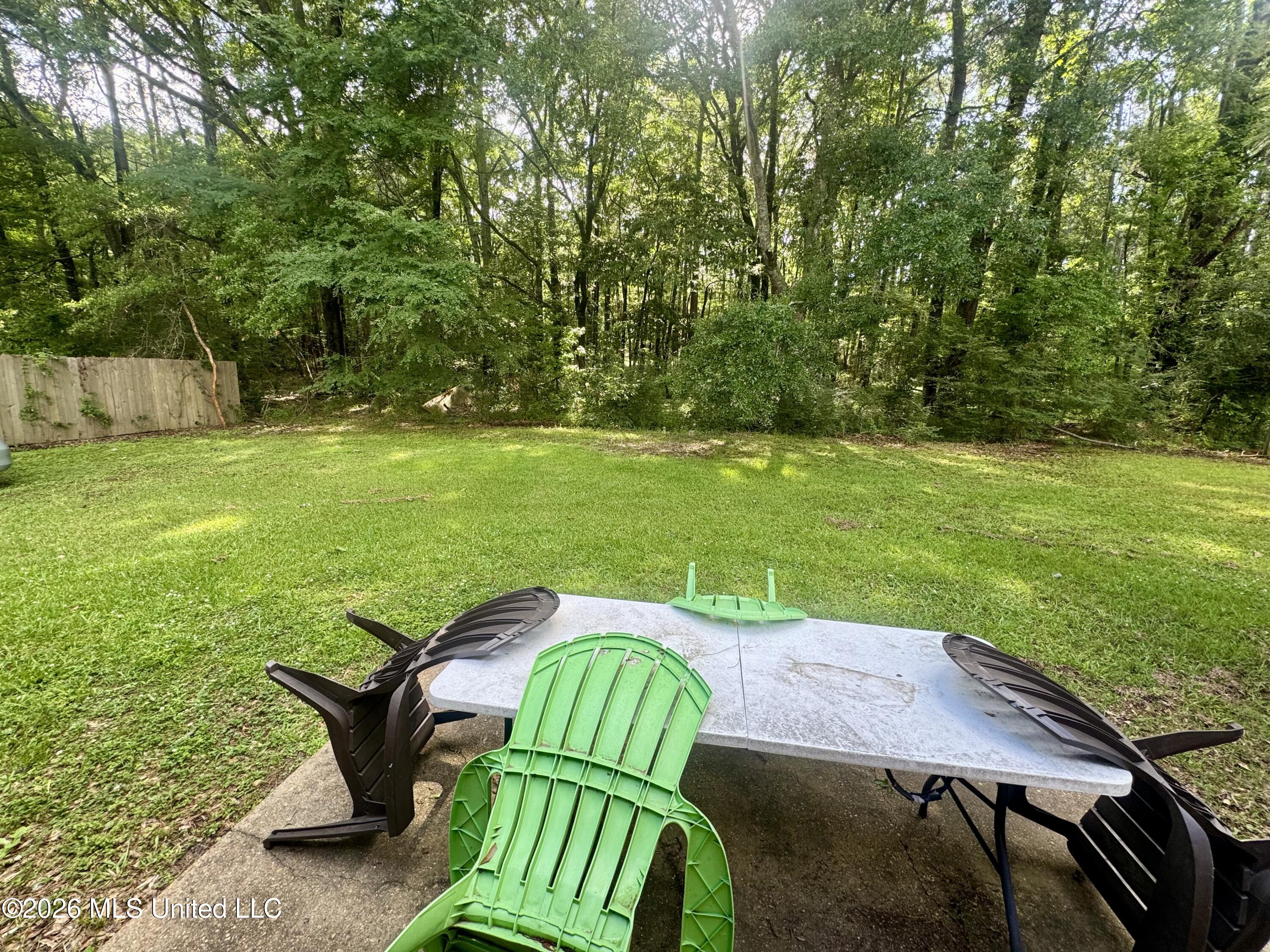 3927 Lost Lake Circle Property Photo 14