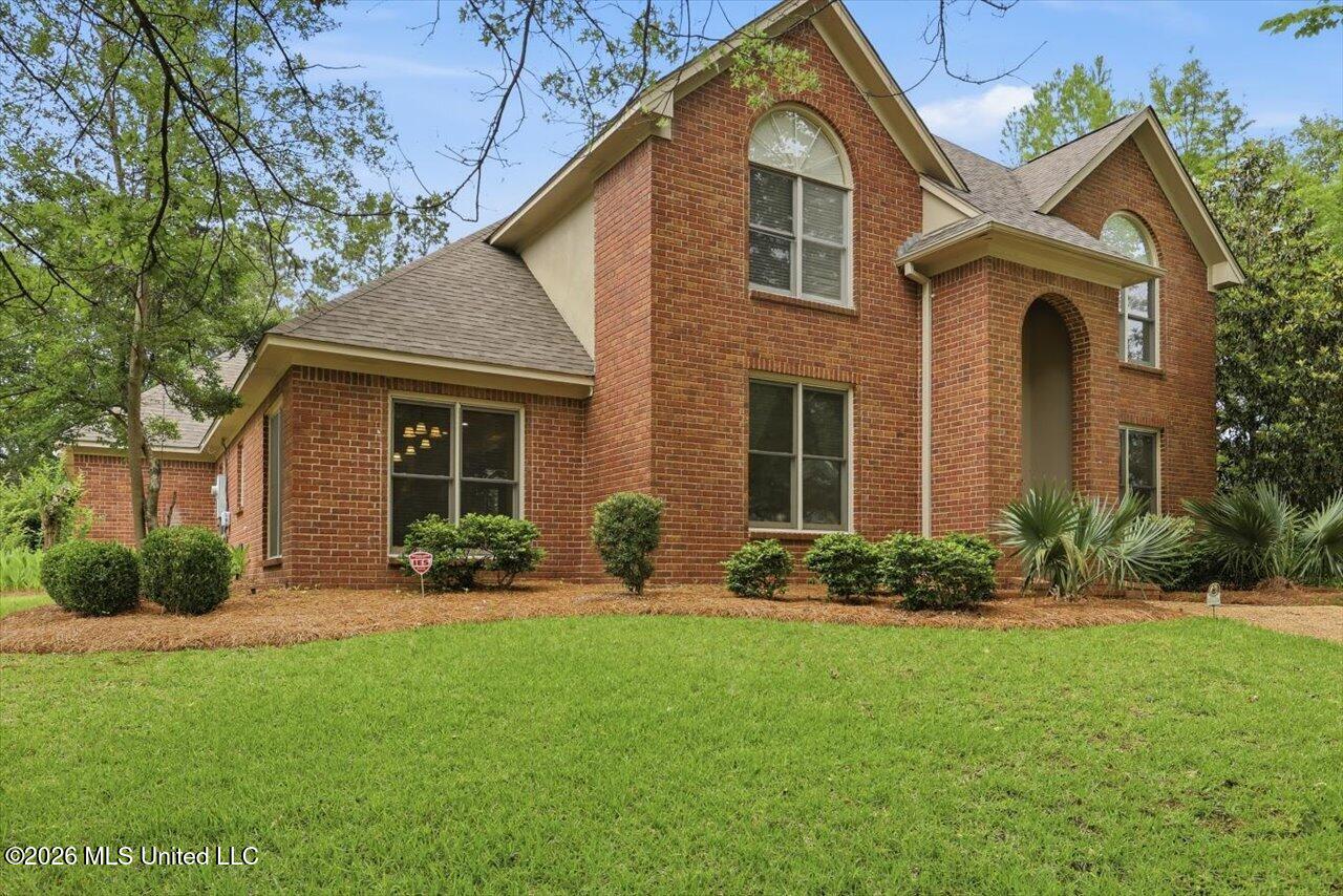301 Feather Glen Property Photo 2
