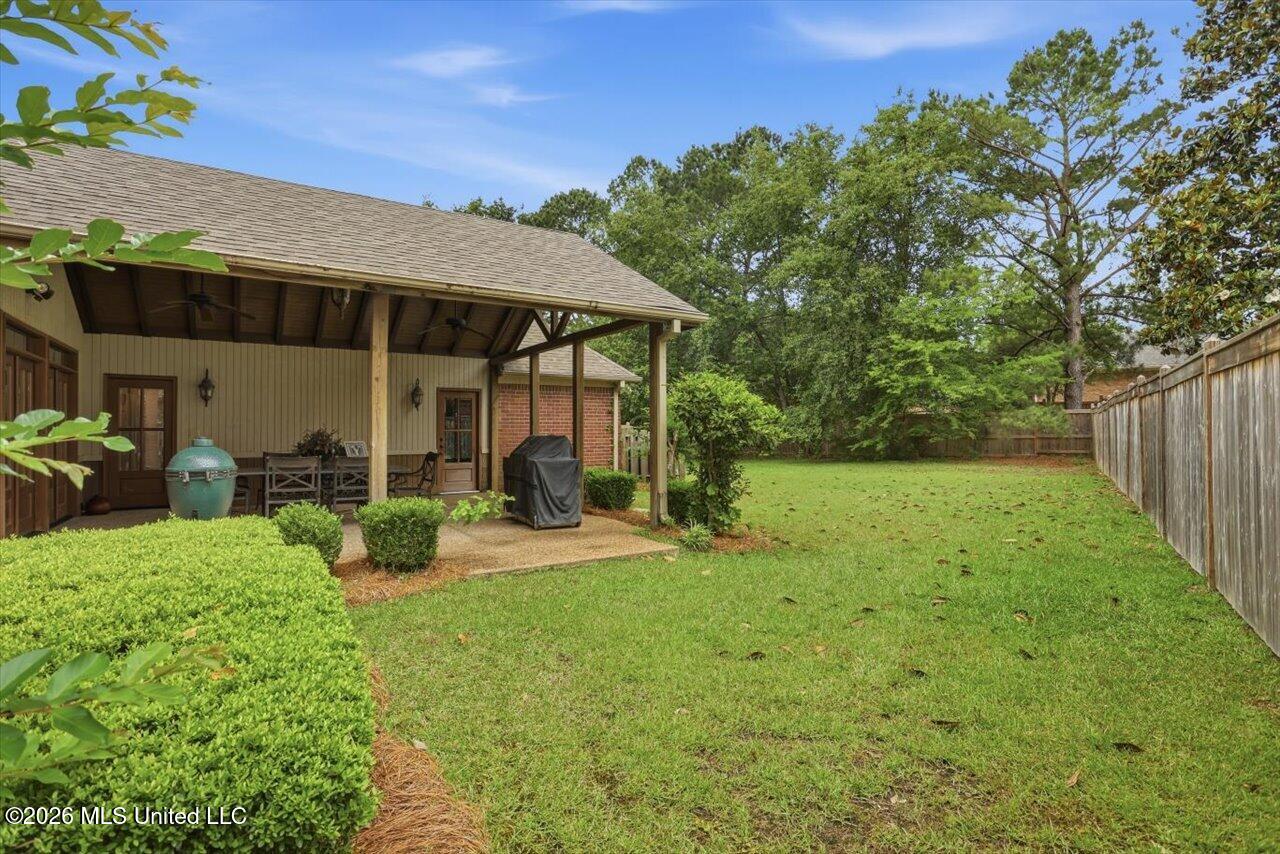 301 Feather Glen Property Photo 21