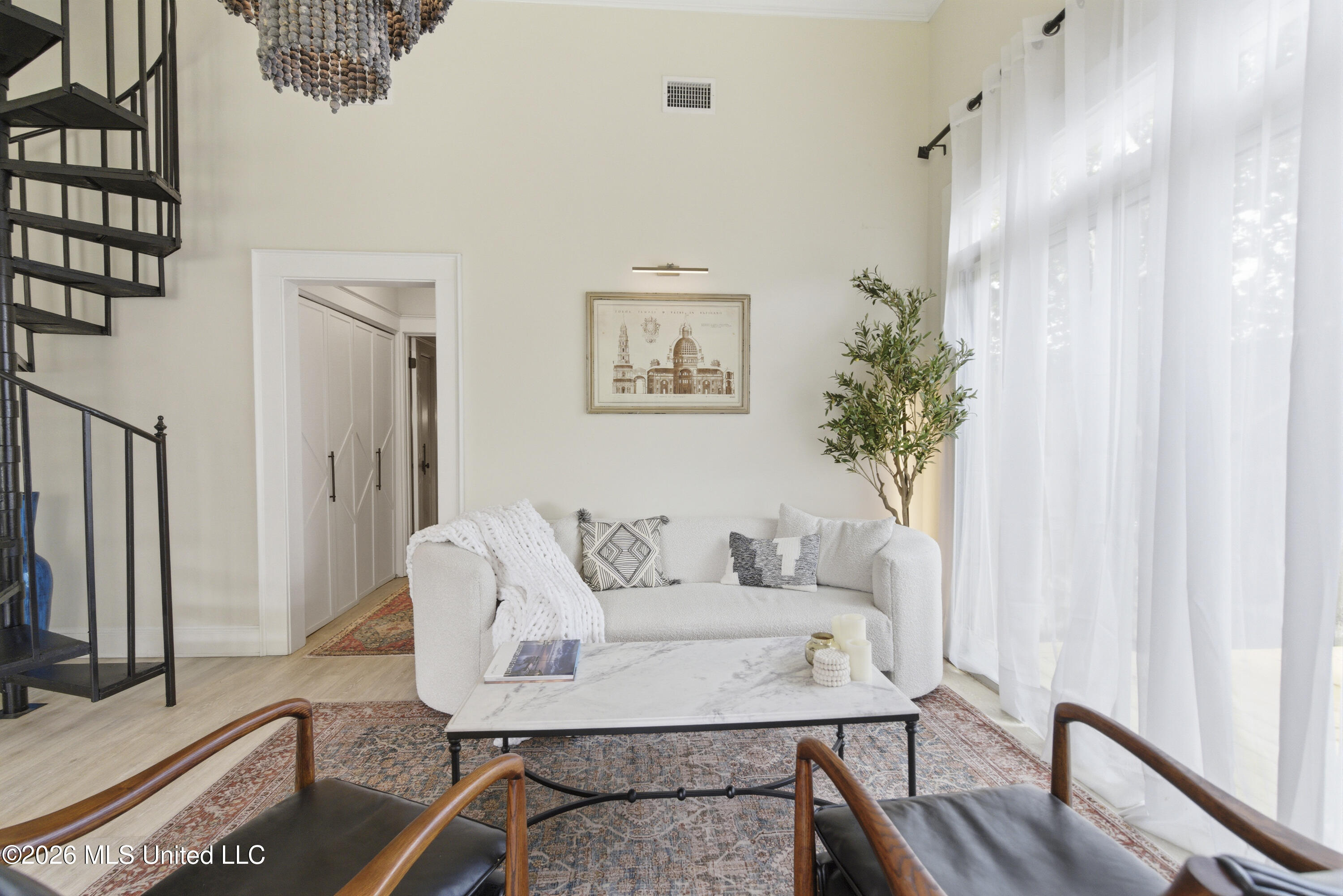 1610 20th Avenue Property Photo 6