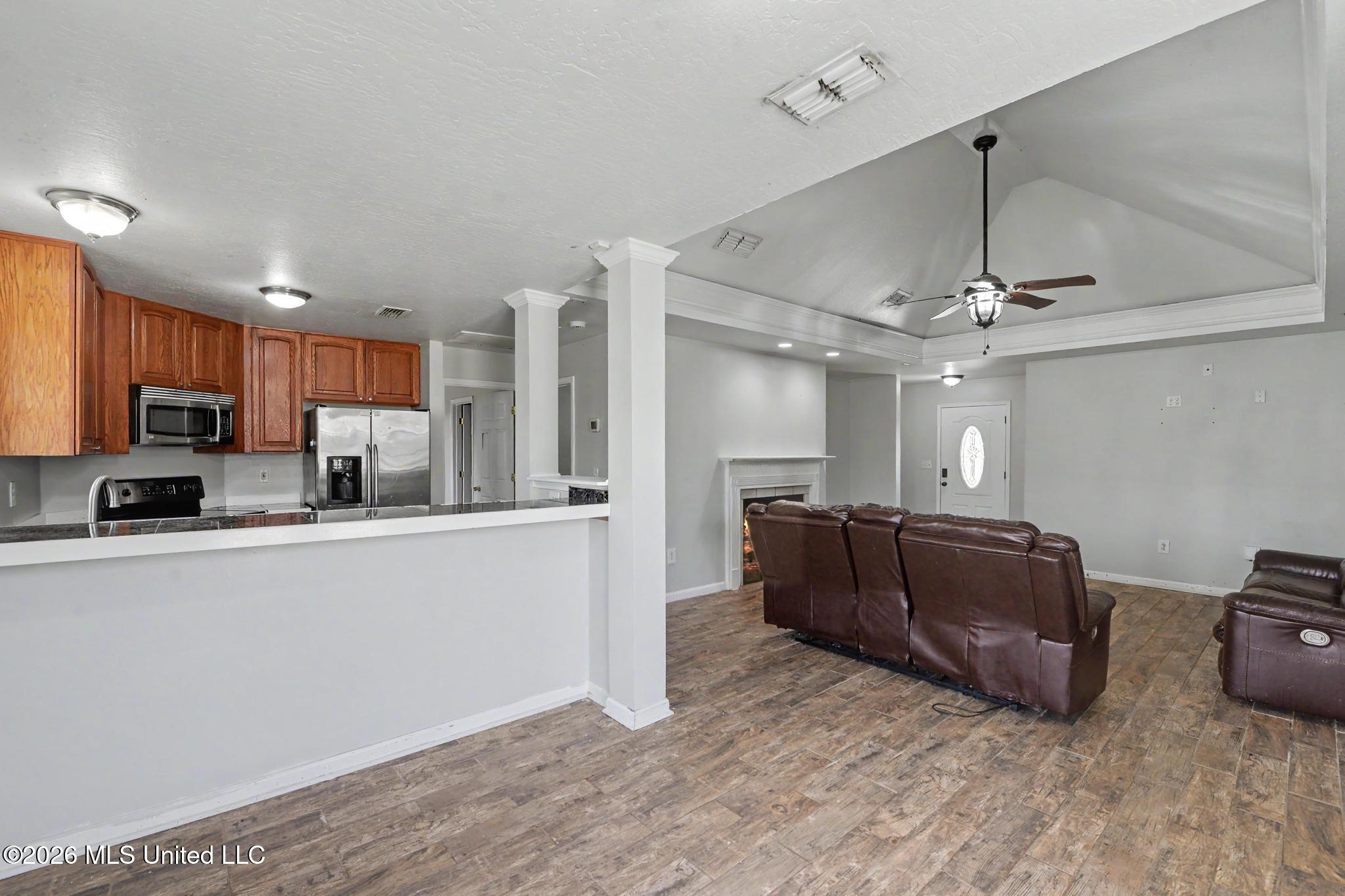 10165 Melody Lane Property Photo 6