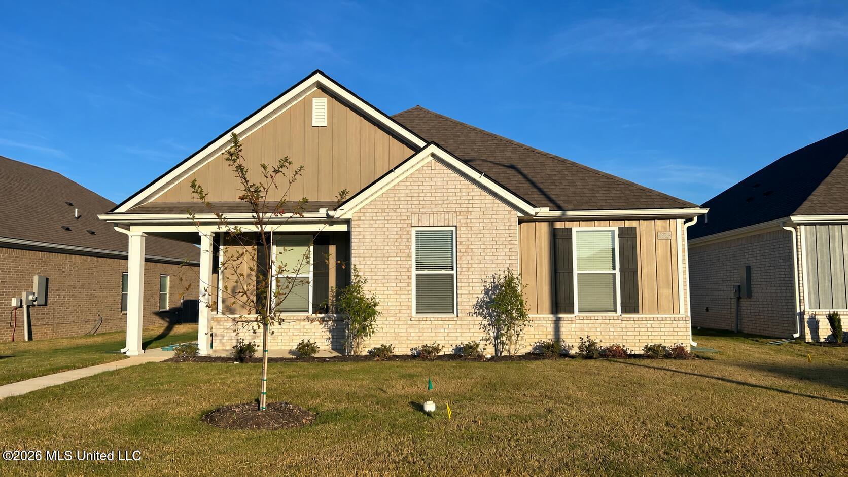 8236 Bankhead Drive Property Photo 1