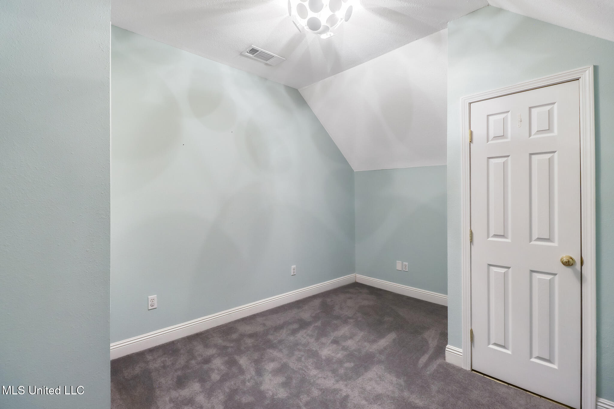 6105 Mary Mahoney Drive Property Photo 35