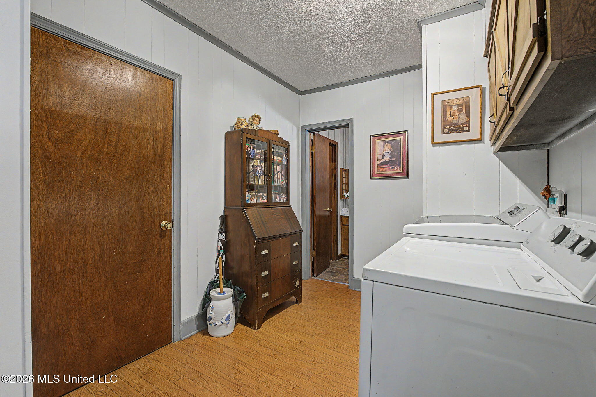 1463 Thunderbird Drive Property Photo 20