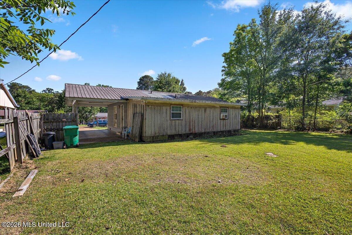 1015 Linden Drive Property Photo 14