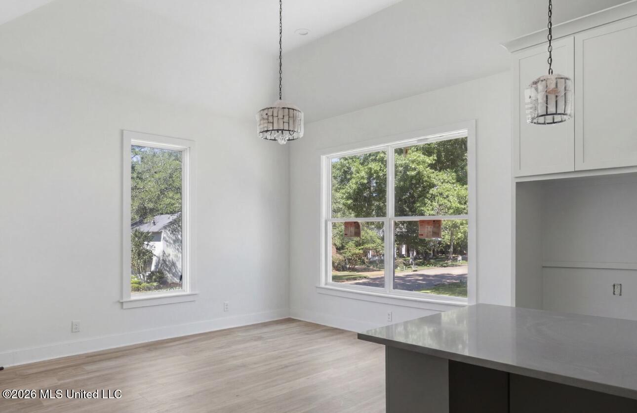24 Avery Circle Property Photo 5