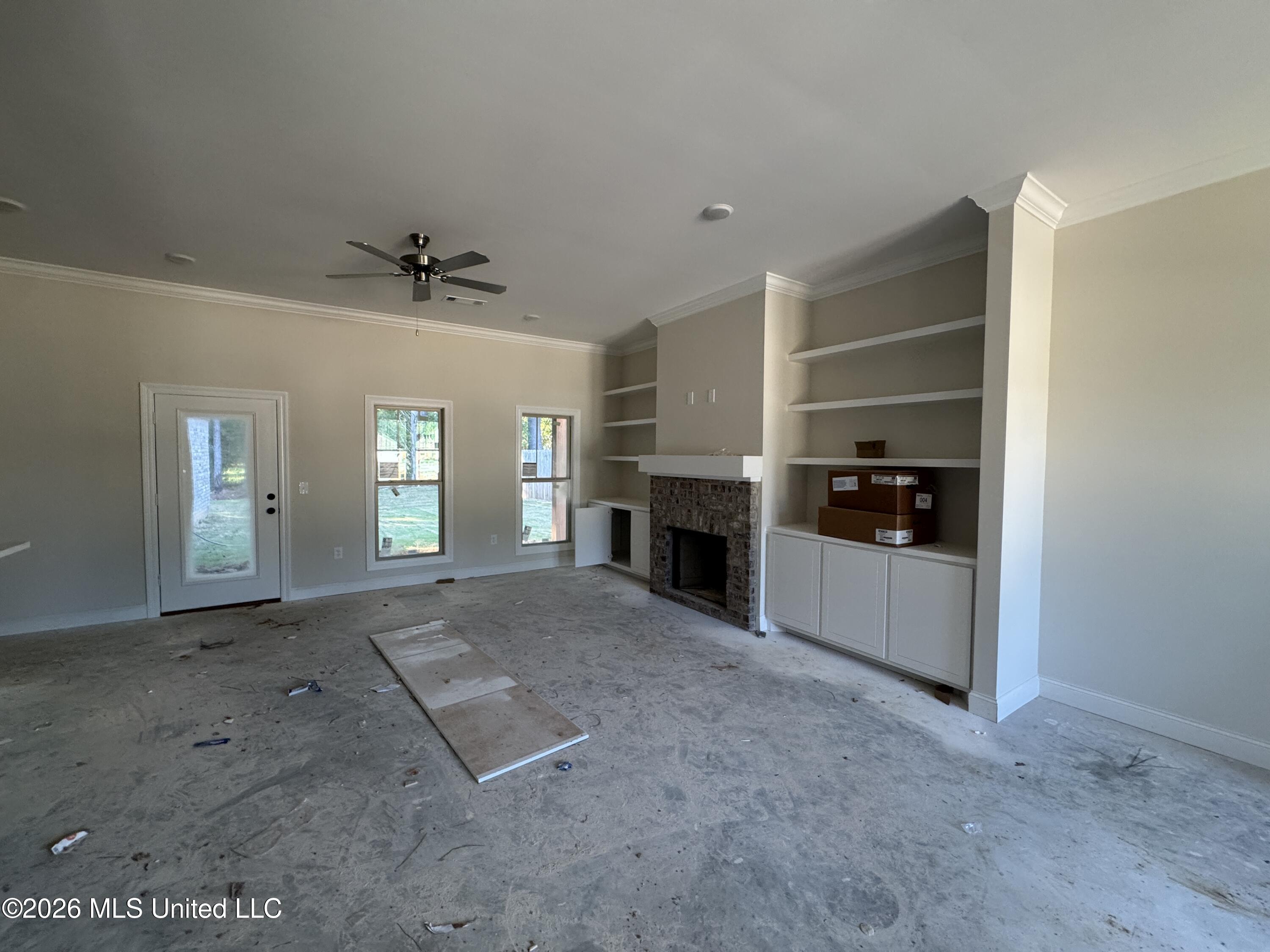 414 Hyde Park Cove Property Photo 2