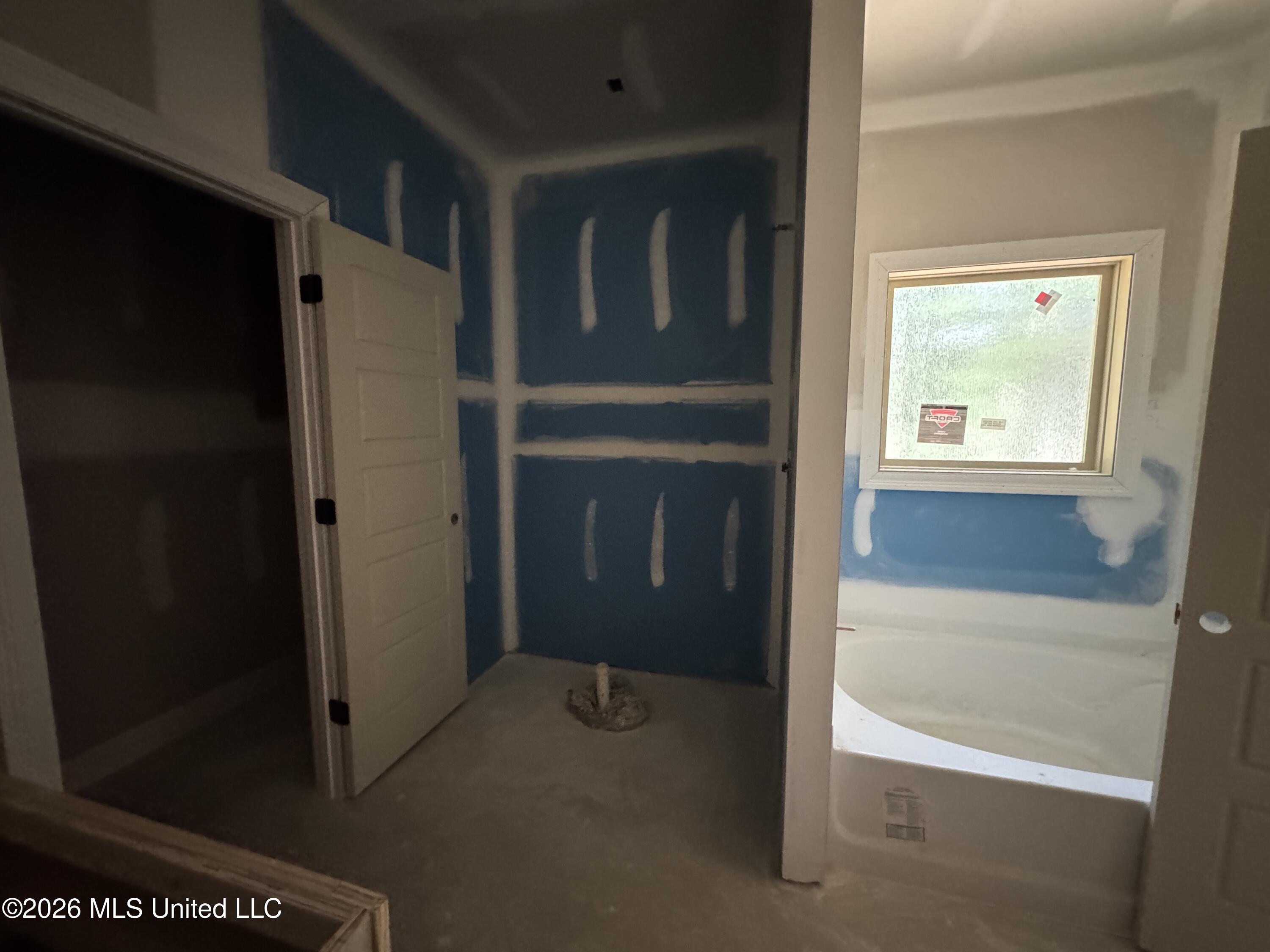 414 Hyde Park Cove Property Photo 17