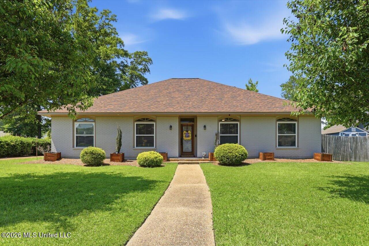 56 Westridge Drive Property Photo 1