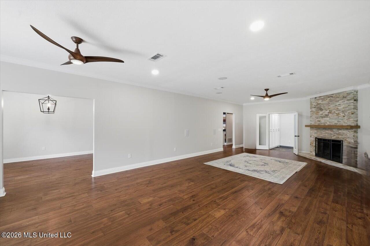 56 Westridge Drive Property Photo 3