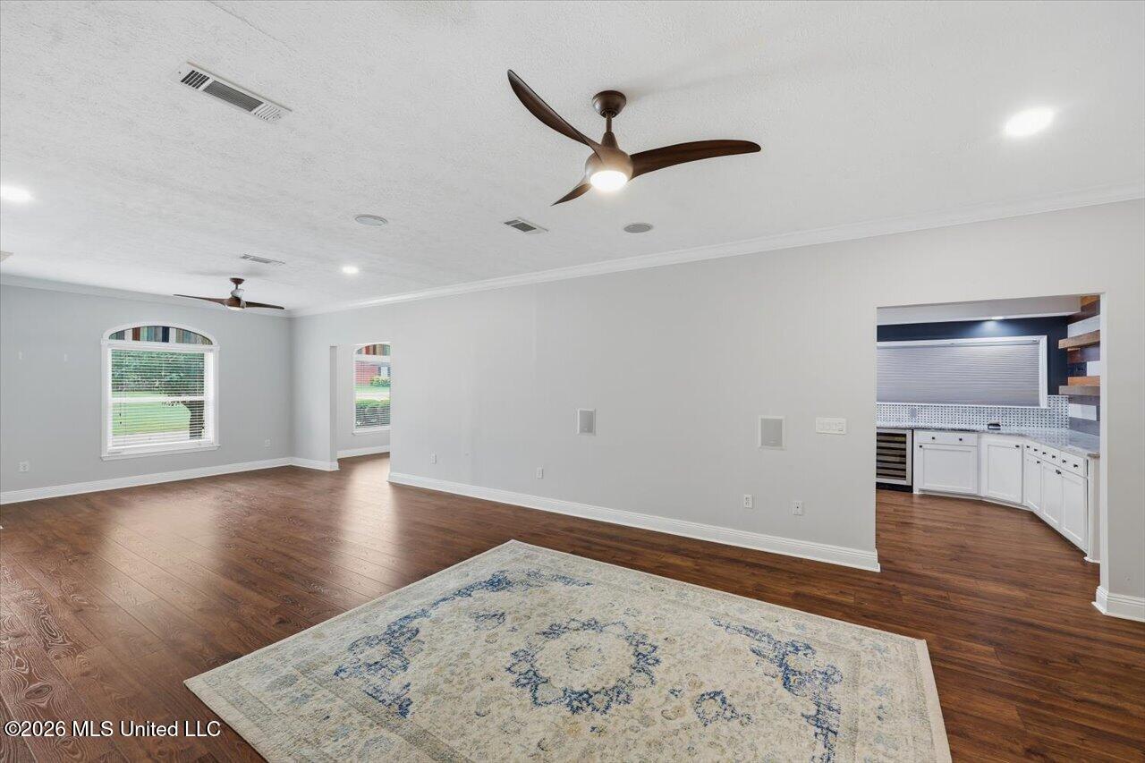 56 Westridge Drive Property Photo 6