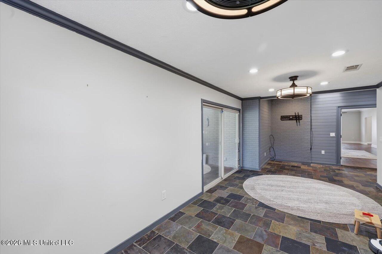 56 Westridge Drive Property Photo 24