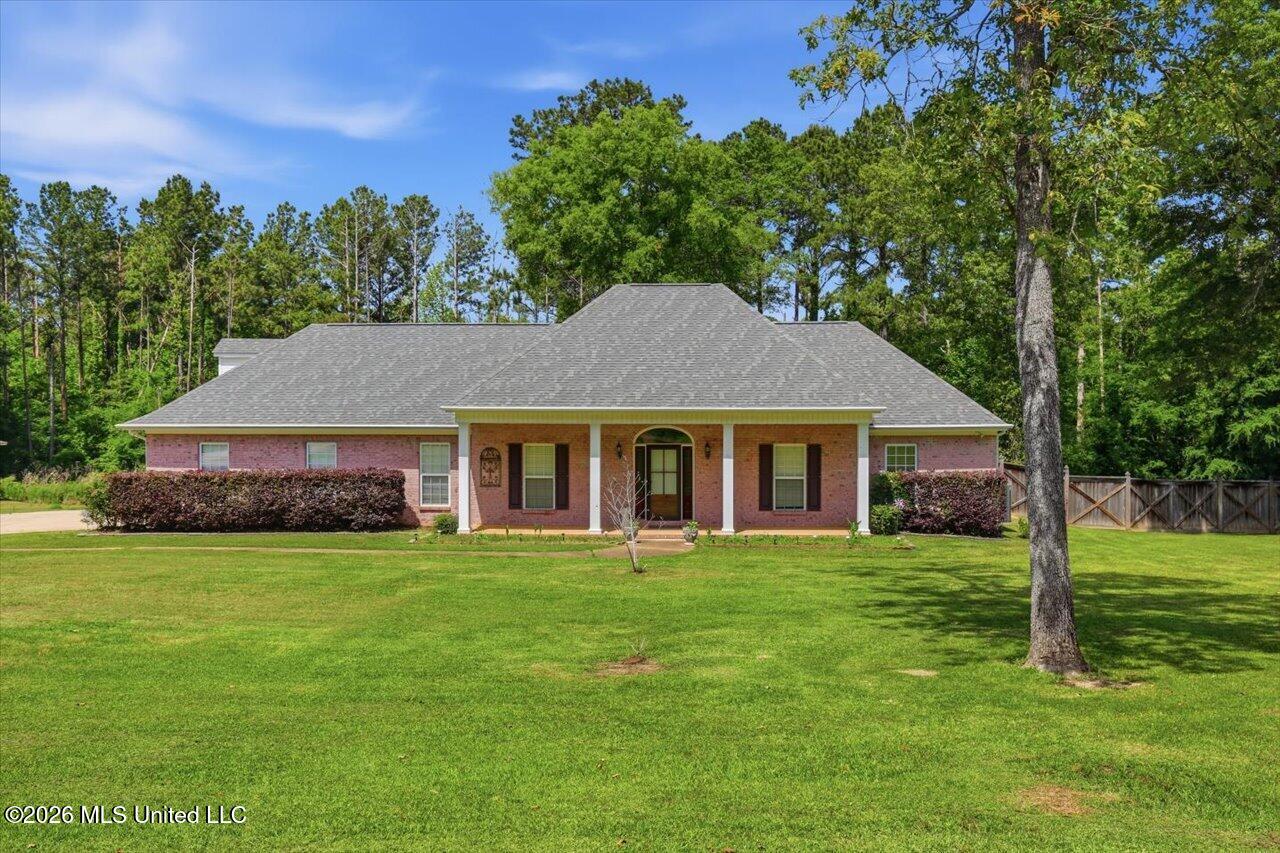 117 Holly Bush Place Property Photo 1