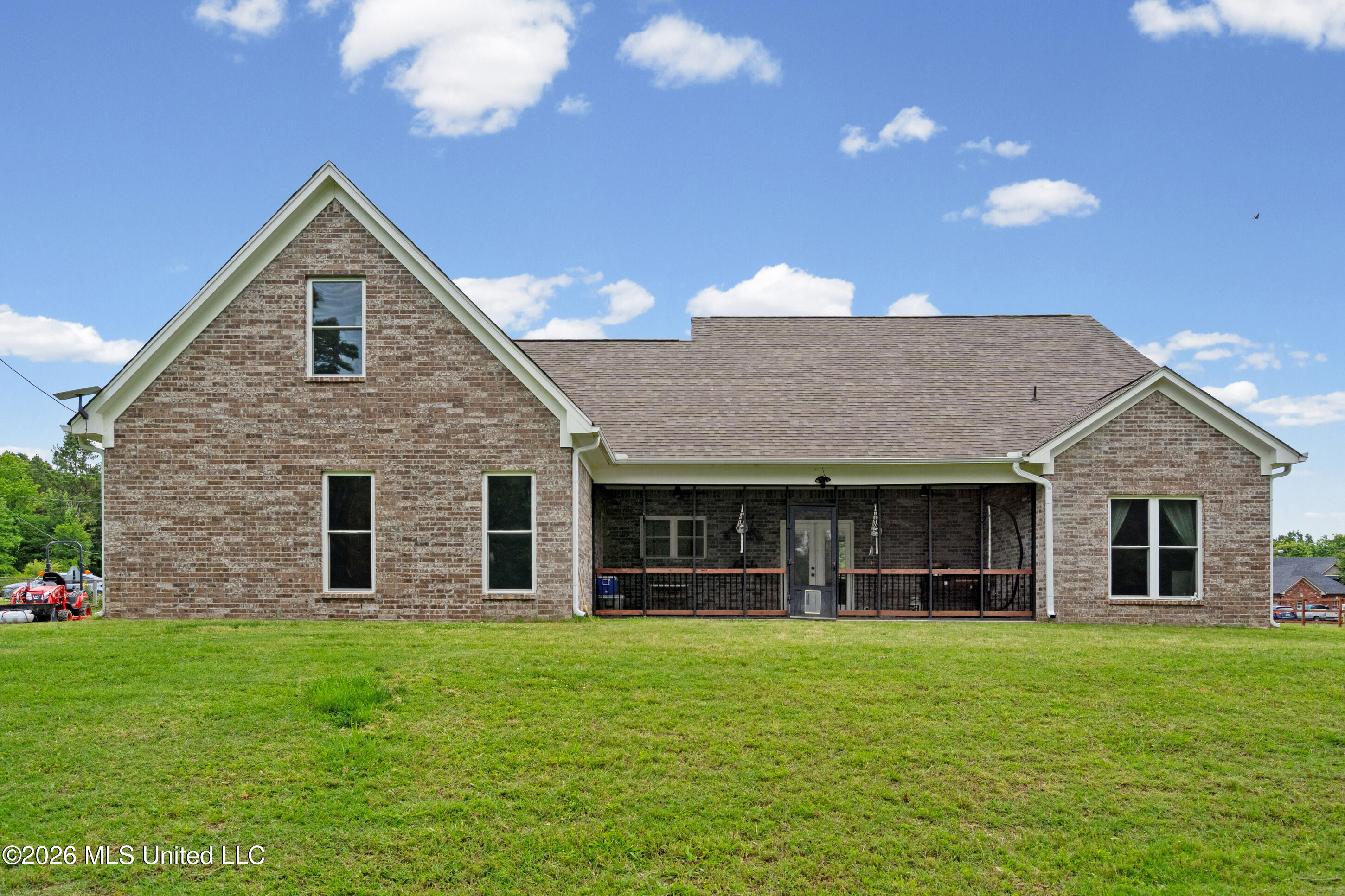 195 Southbrook Drive Property Photo 24