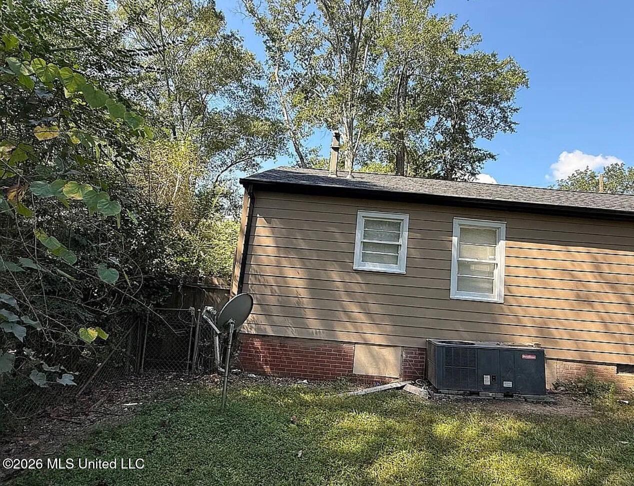 2914 Barwood Drive Property Photo 8