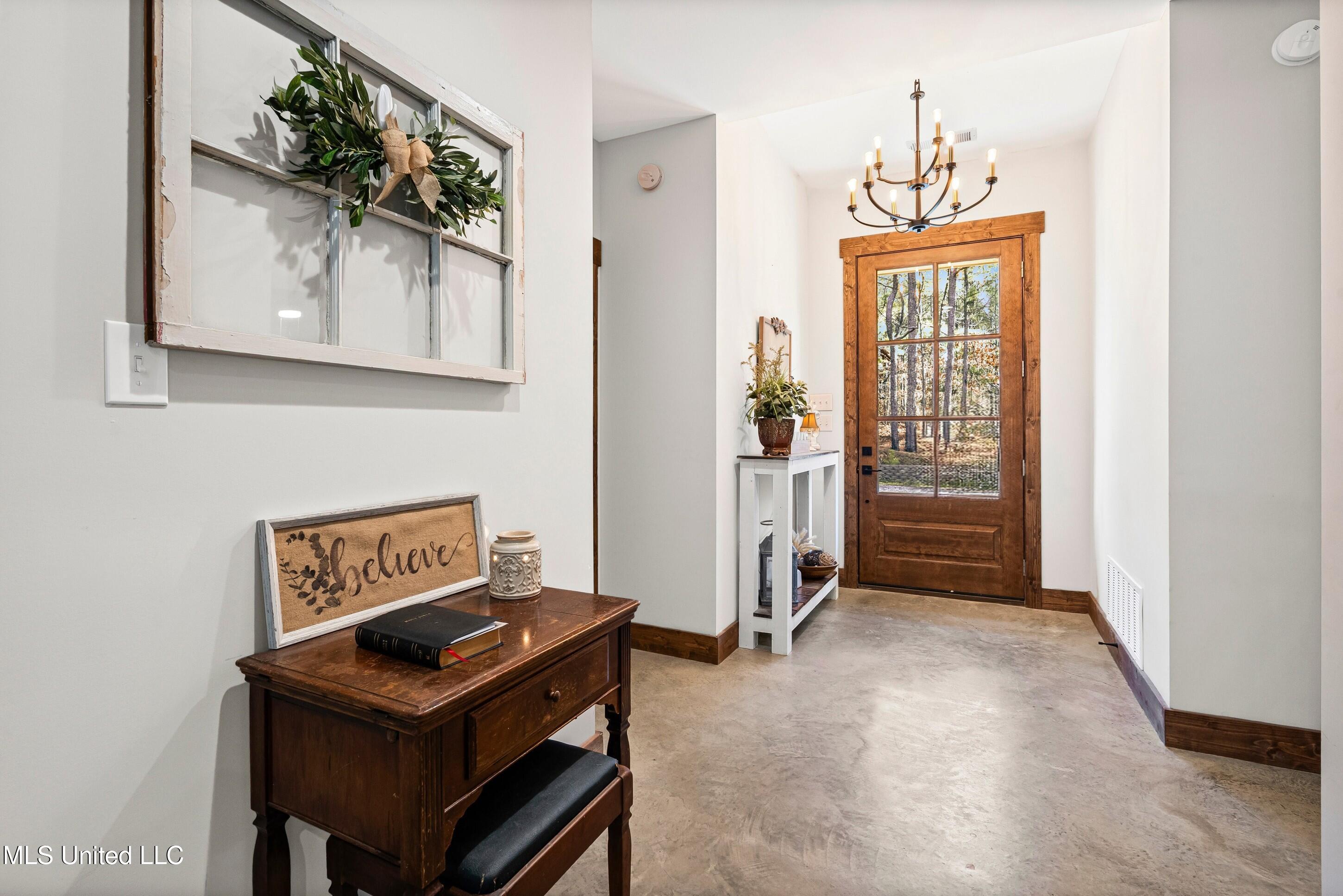 6720 Thyatira Tyro Property Photo 11