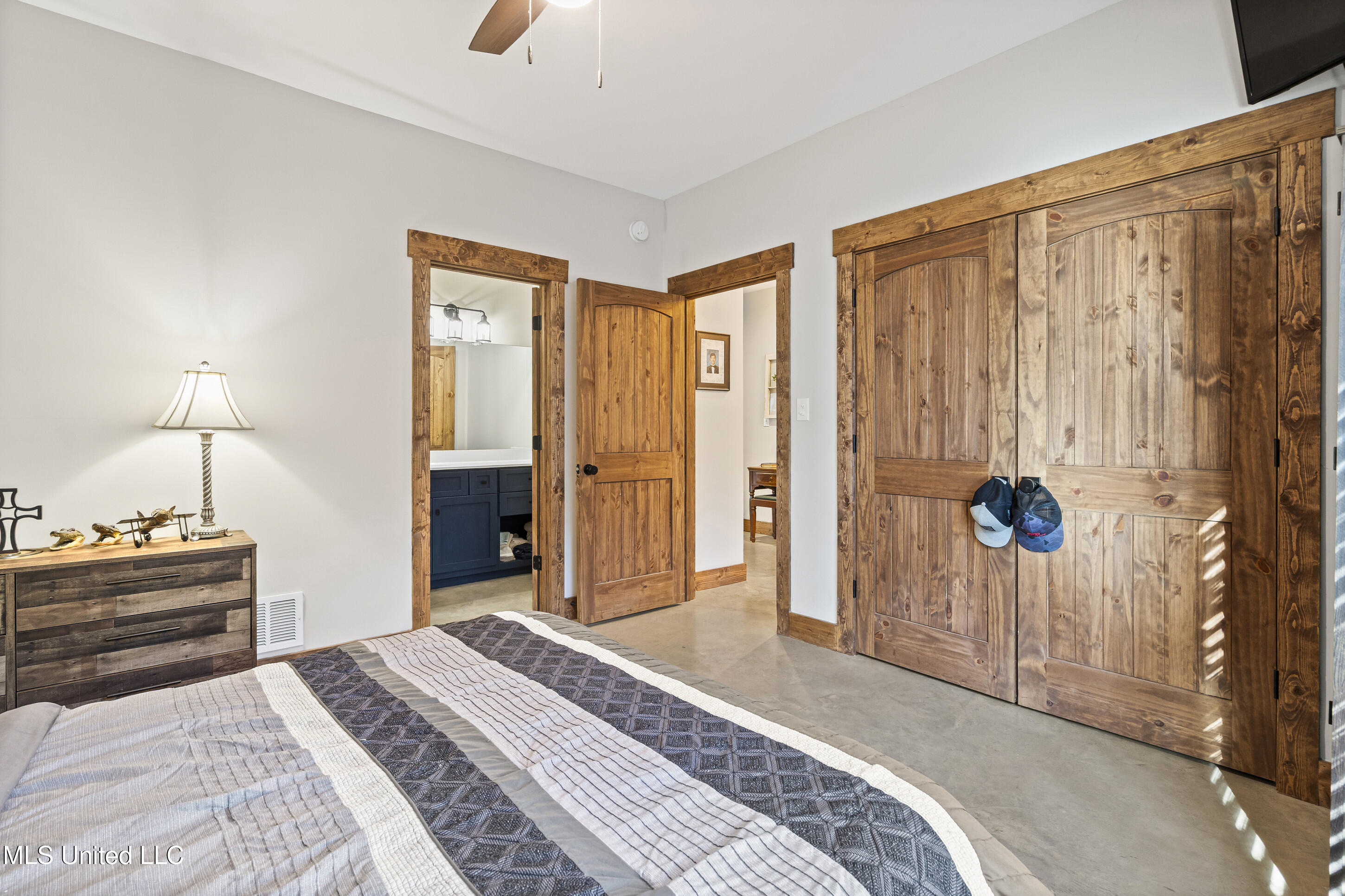 6720 Thyatira Tyro Property Photo 27