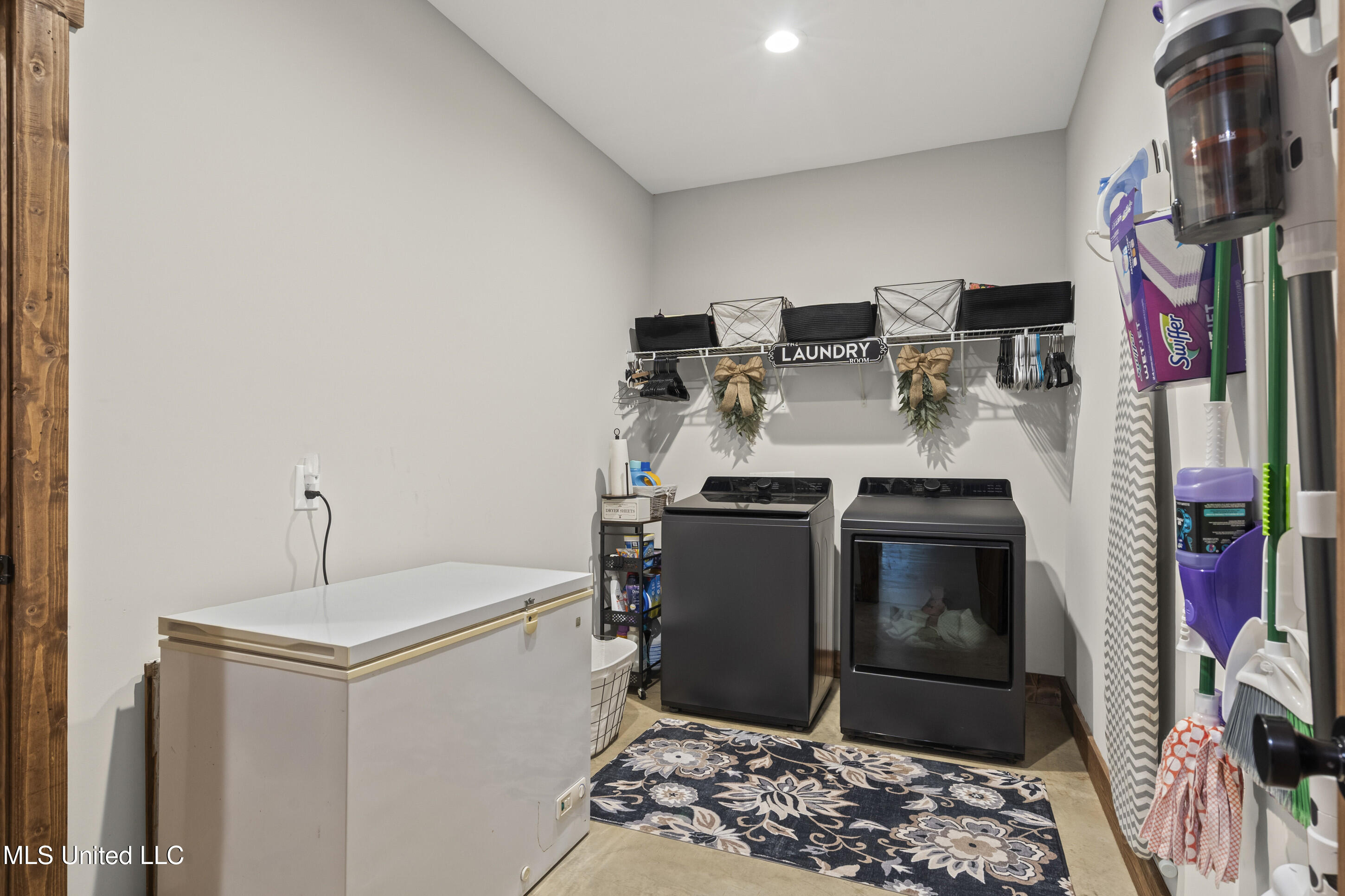 6720 Thyatira Tyro Property Photo 32