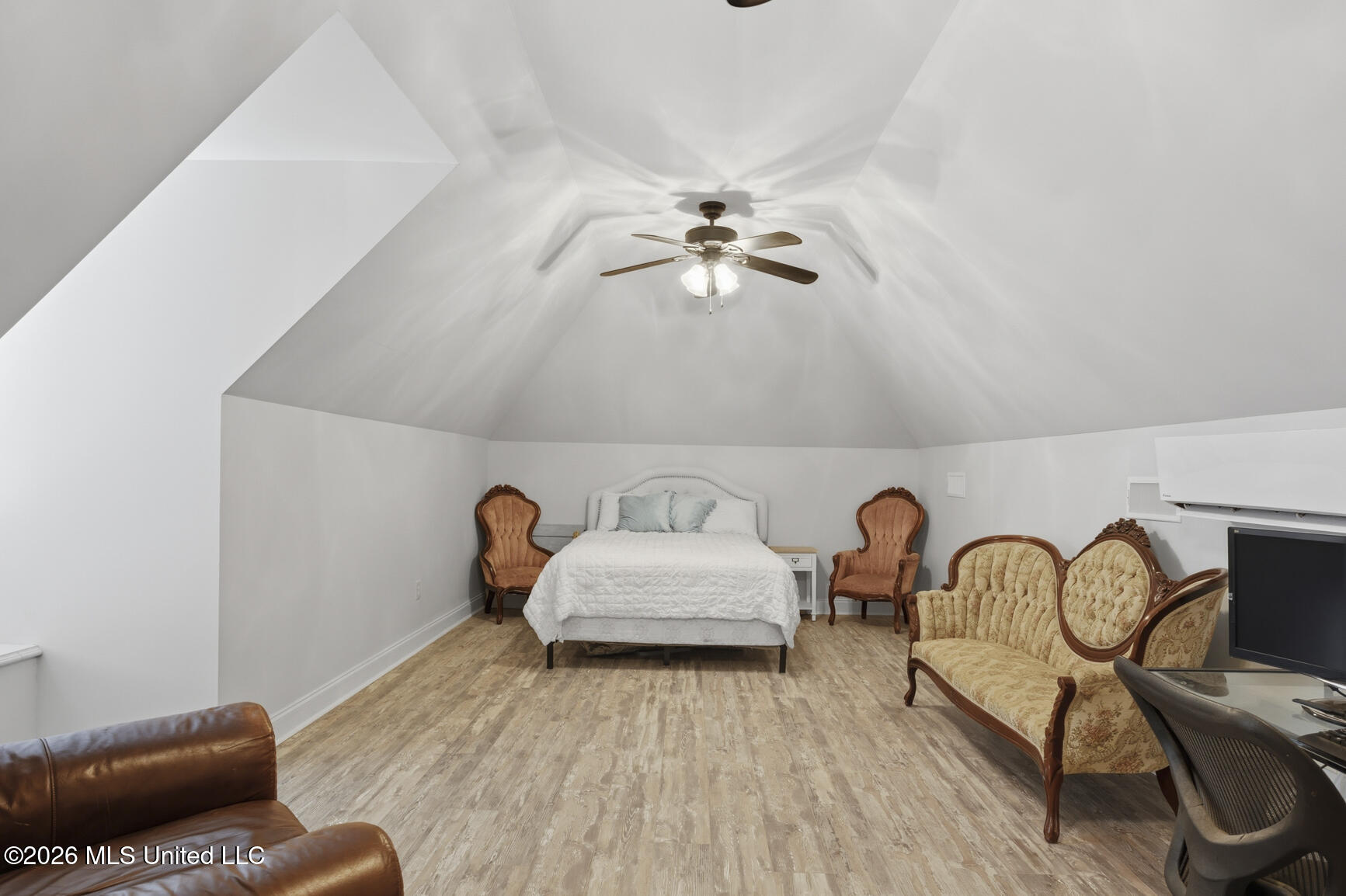170 Browning Road Property Photo 33