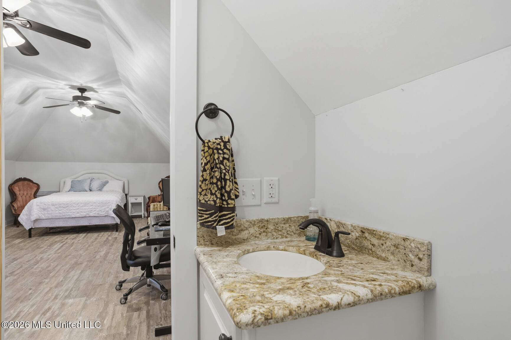 170 Browning Road Property Photo 34