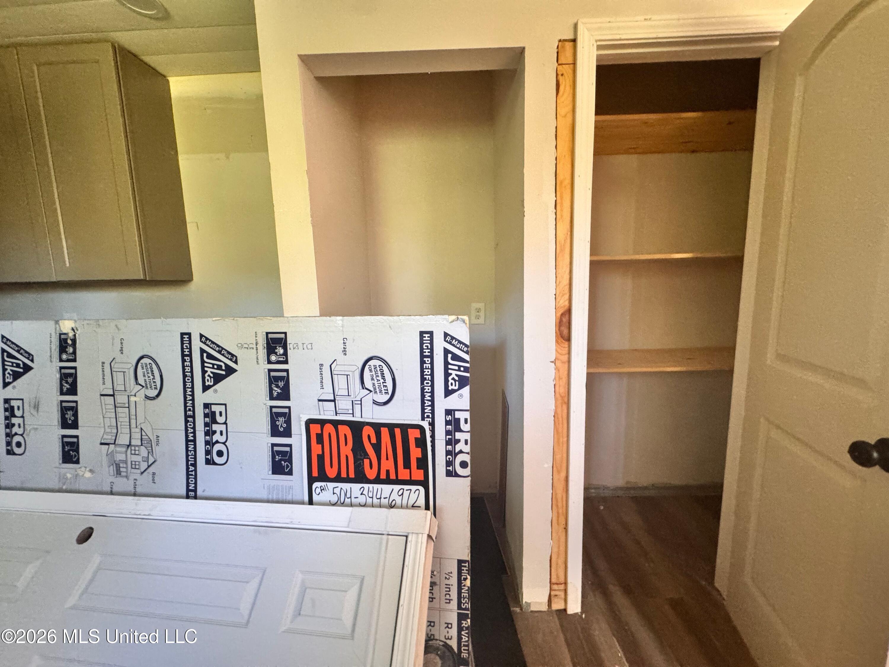 2616 Glenn Street Property Photo 11