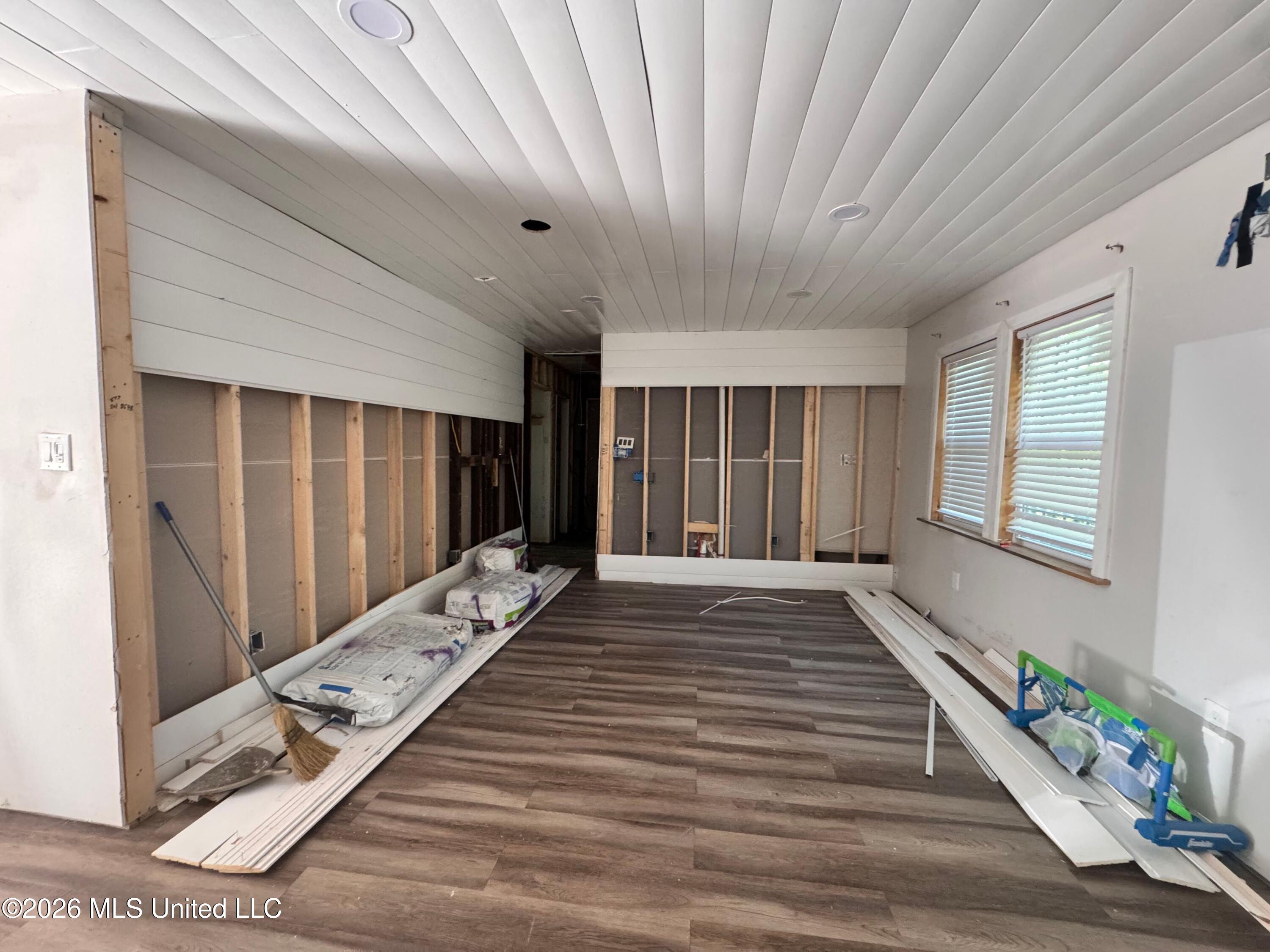 2616 Glenn Street Property Photo 12