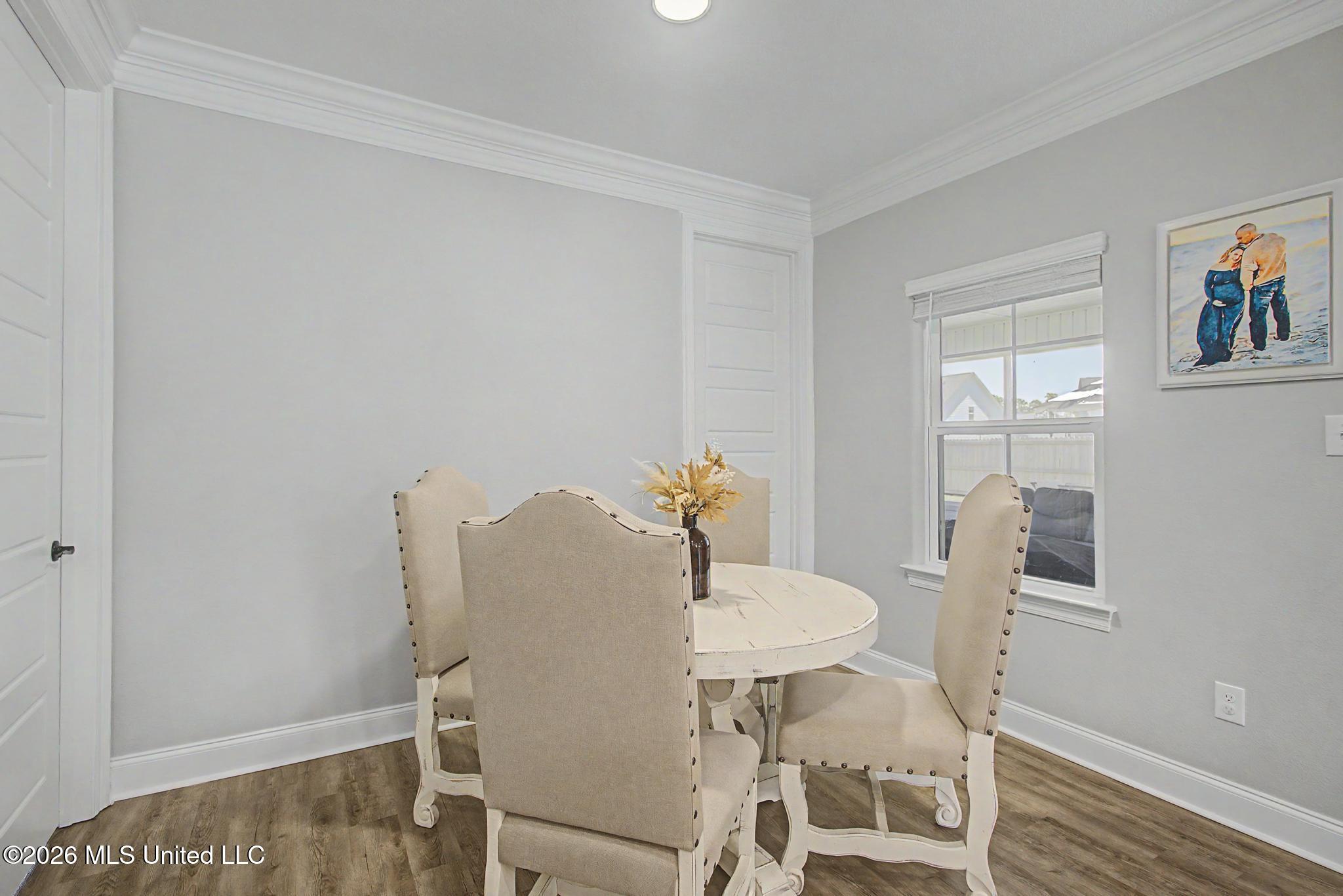 6812 Enclave Lane Property Photo 8