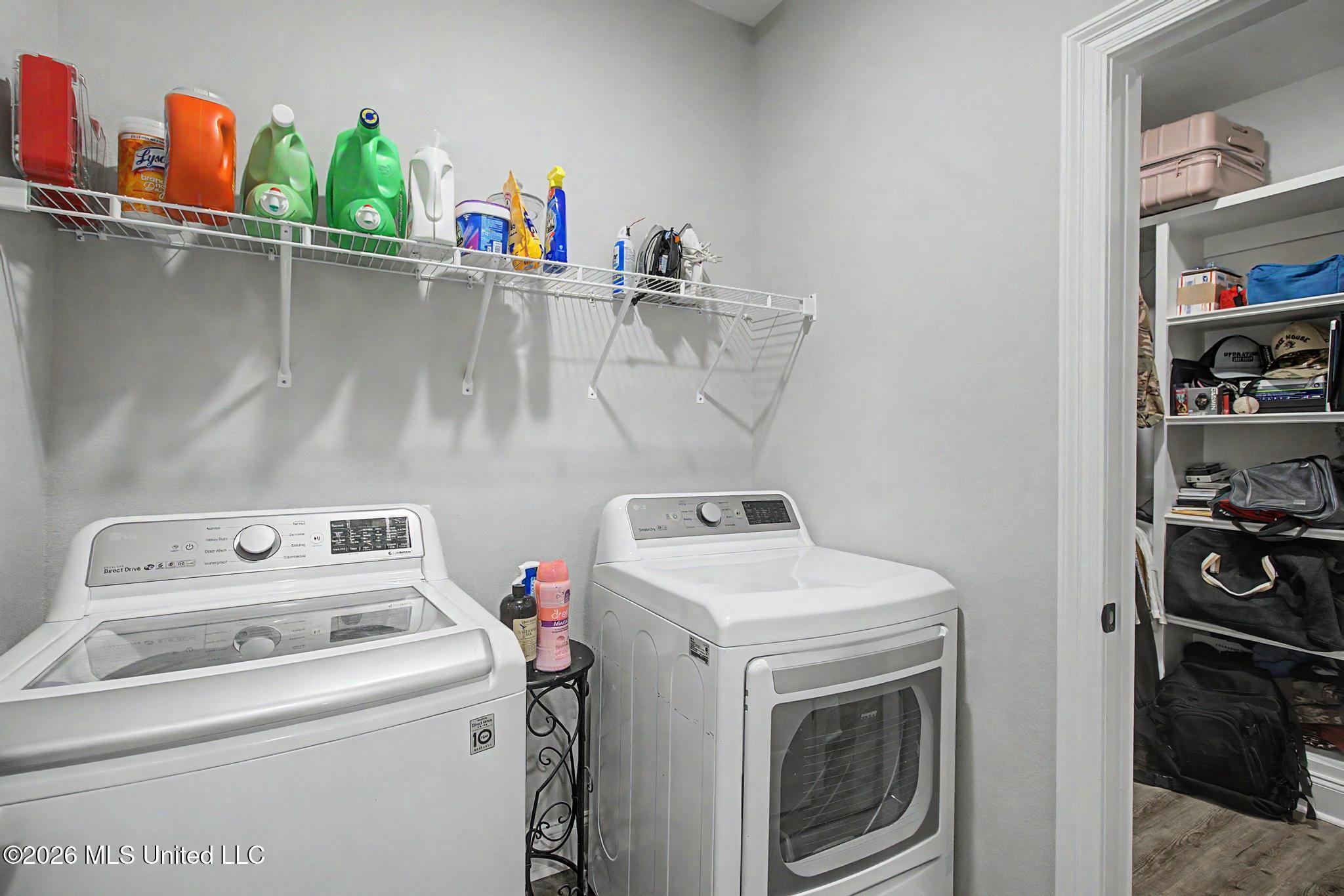 6812 Enclave Lane Property Photo 23