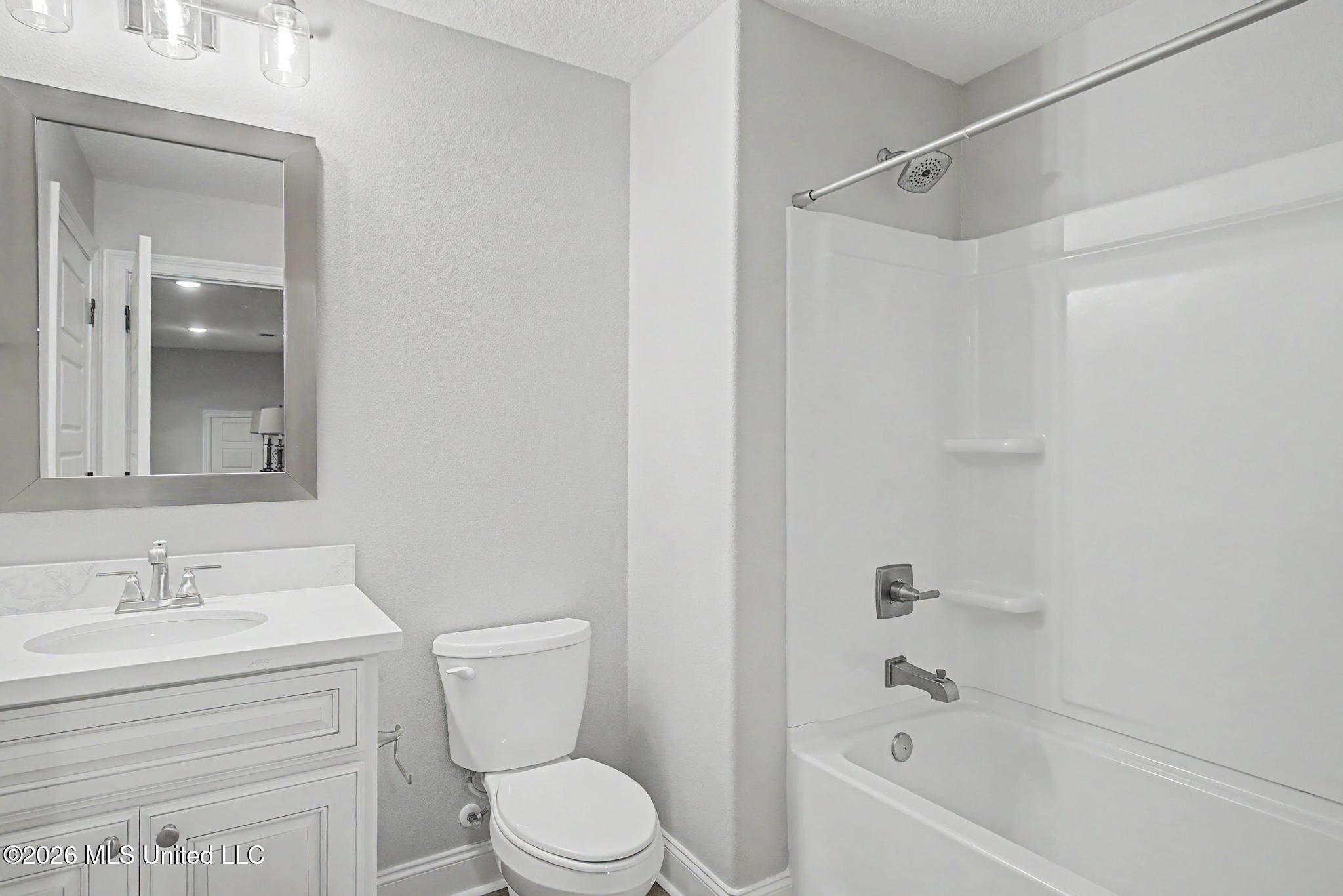 6812 Enclave Lane Property Photo 29