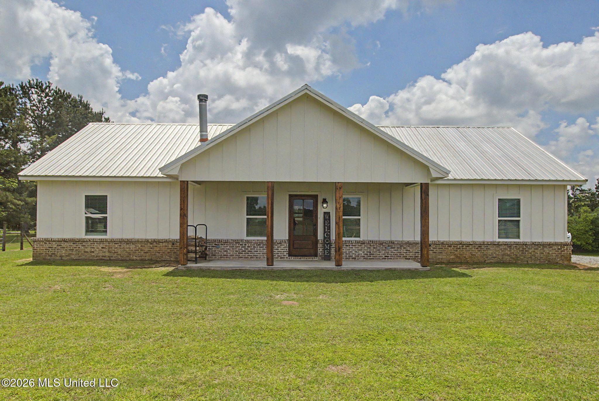 52 Jeslan Trail