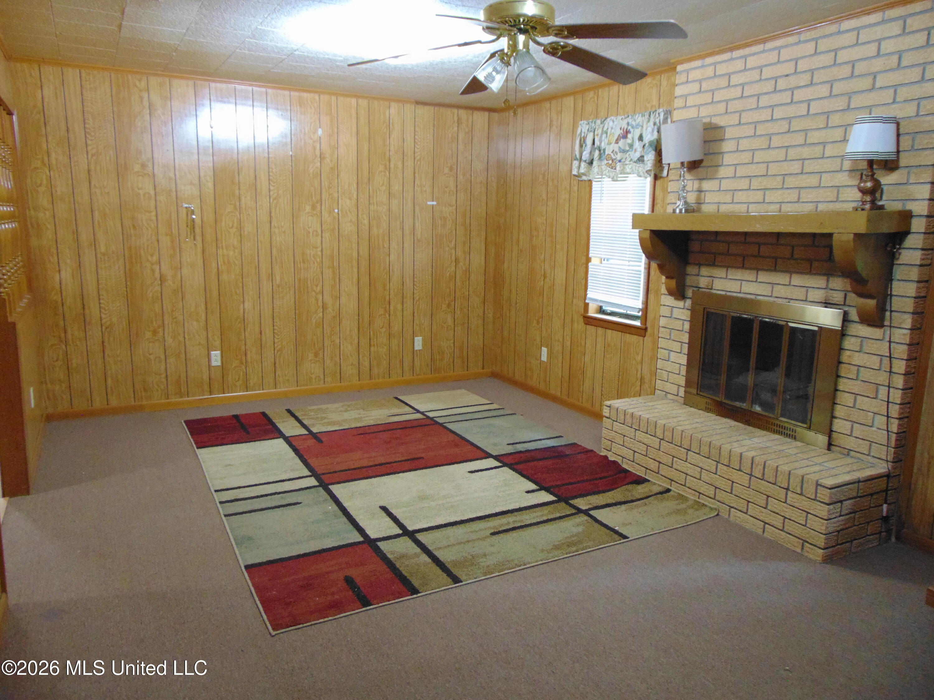 1022 Prairie Lane Property Photo 6